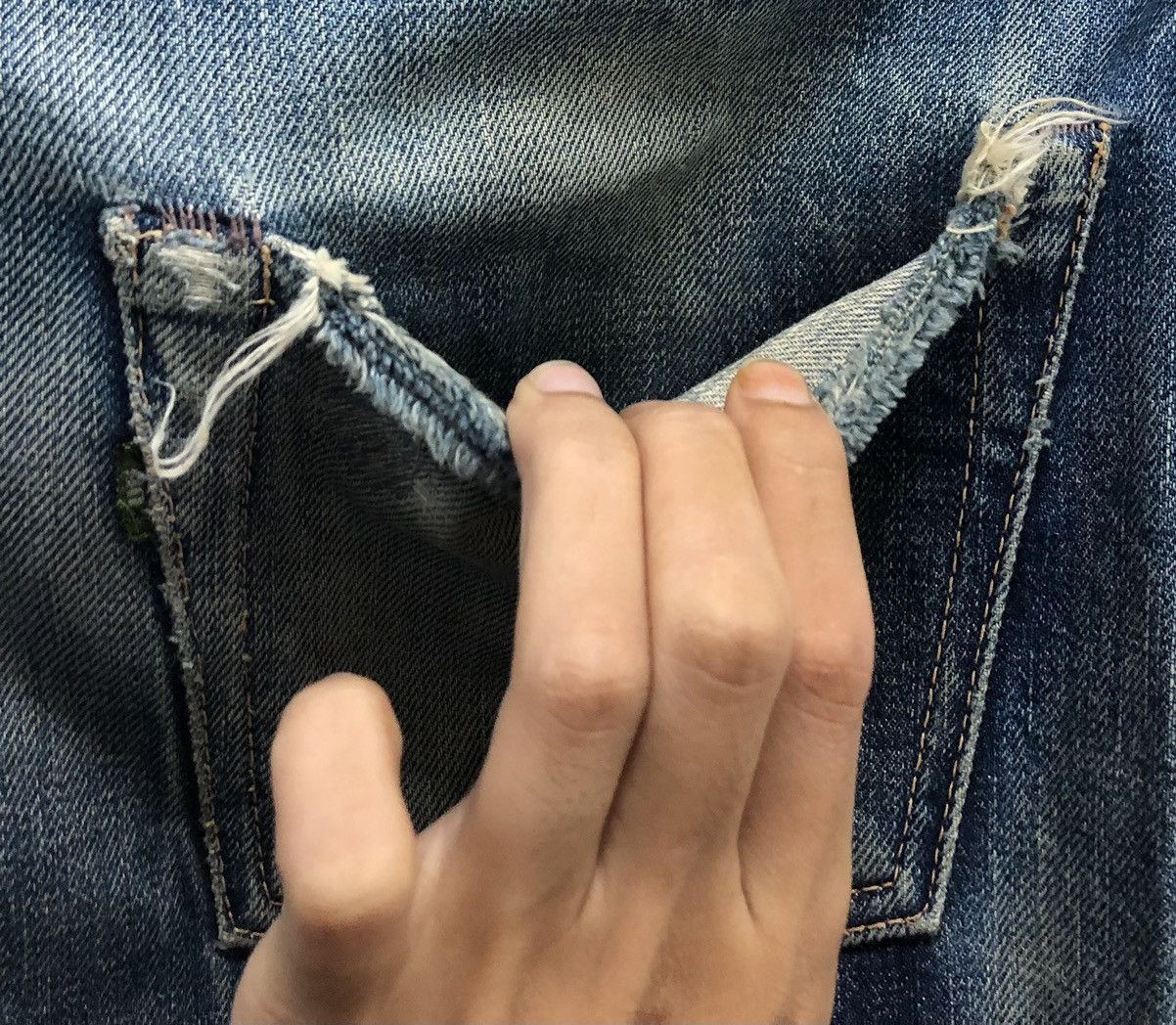 FOB Factory Vintage FOB Factory Made In Japan Denim Pants Size US 33 - 10 Thumbnail