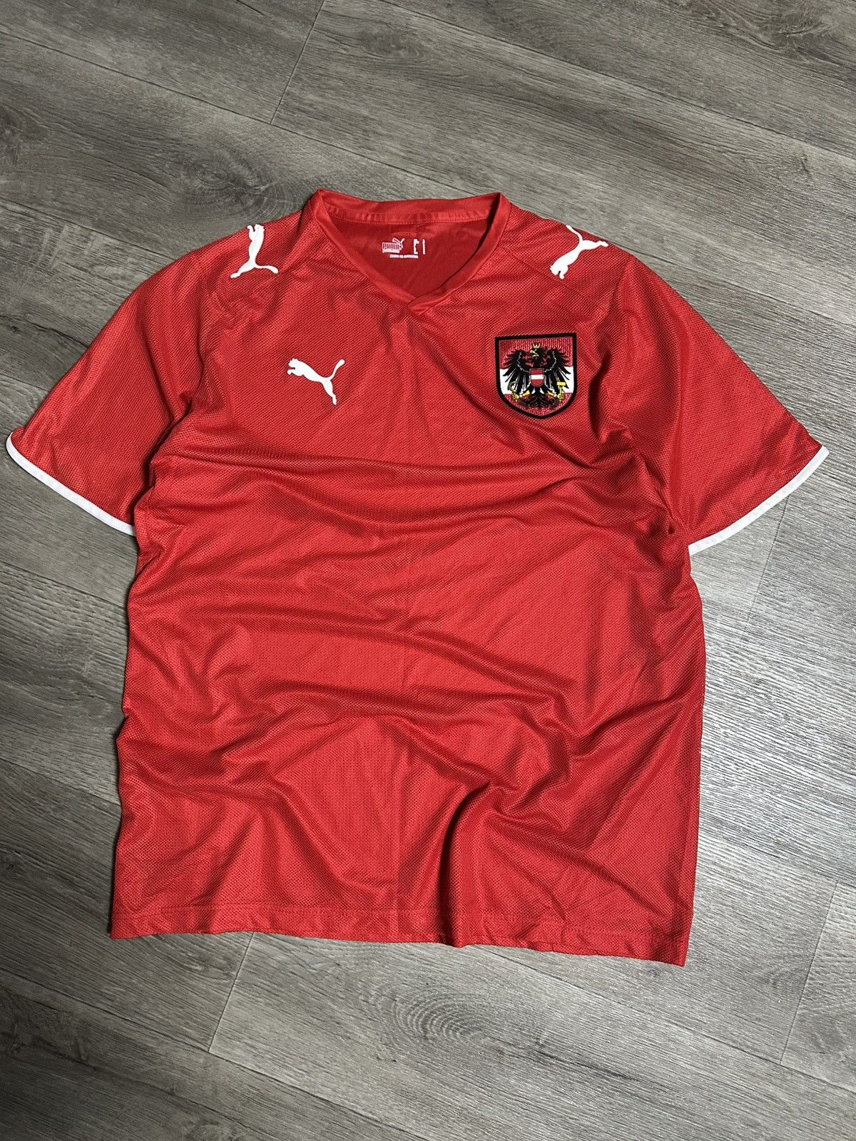 Puma 🫧 PUMA AUSTRIA TEAM JERSEY HOME ss2008/2010 RED TRIKOT Size US L / EU 52-54 / 3 - 1 Thumbnail