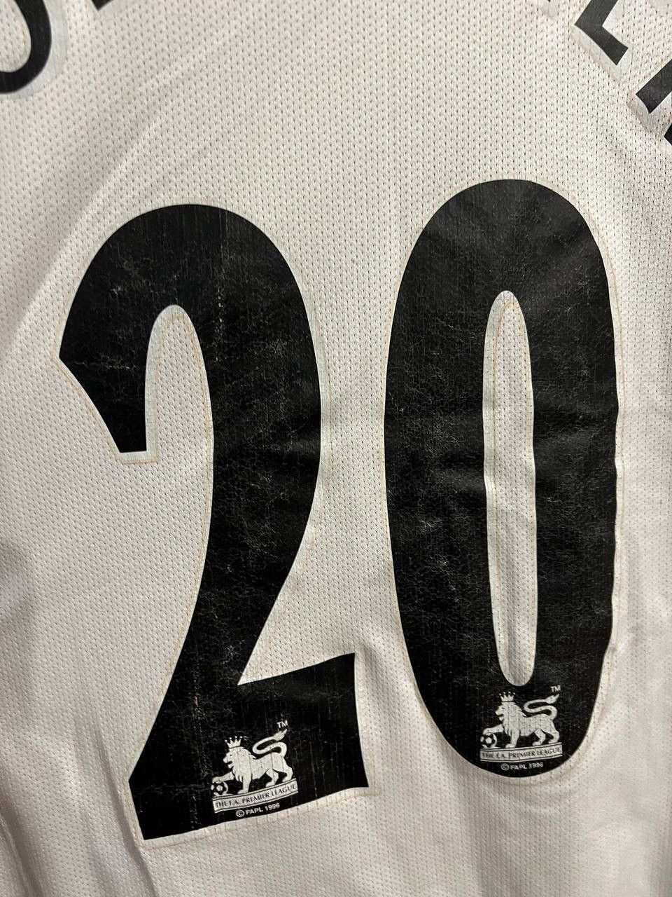 Umbro 2001/02 MANCHESTER UNITED #20 SOLSKJAER 100TH SOCCER JERSEY Size US L / EU 52-54 / 3 - 16 Thumbnail