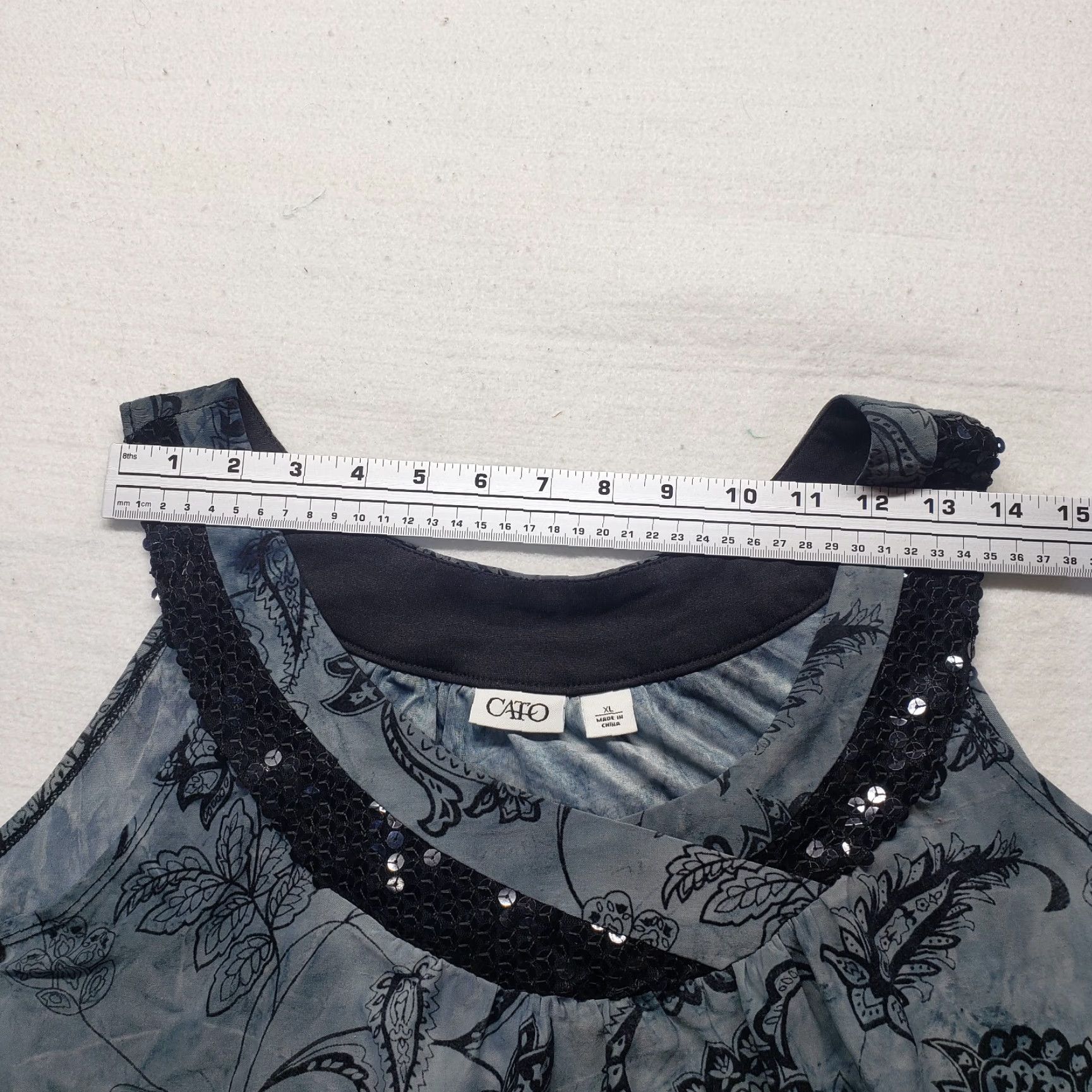 Vintage **Cato Gray Flora Print Tank Top Adult Women's Size XL** User: Cato Gray Floral Print Tank Top Adult Women's Size XL Size XL / US 12-14 / IT 48-50 - 4 Thumbnail