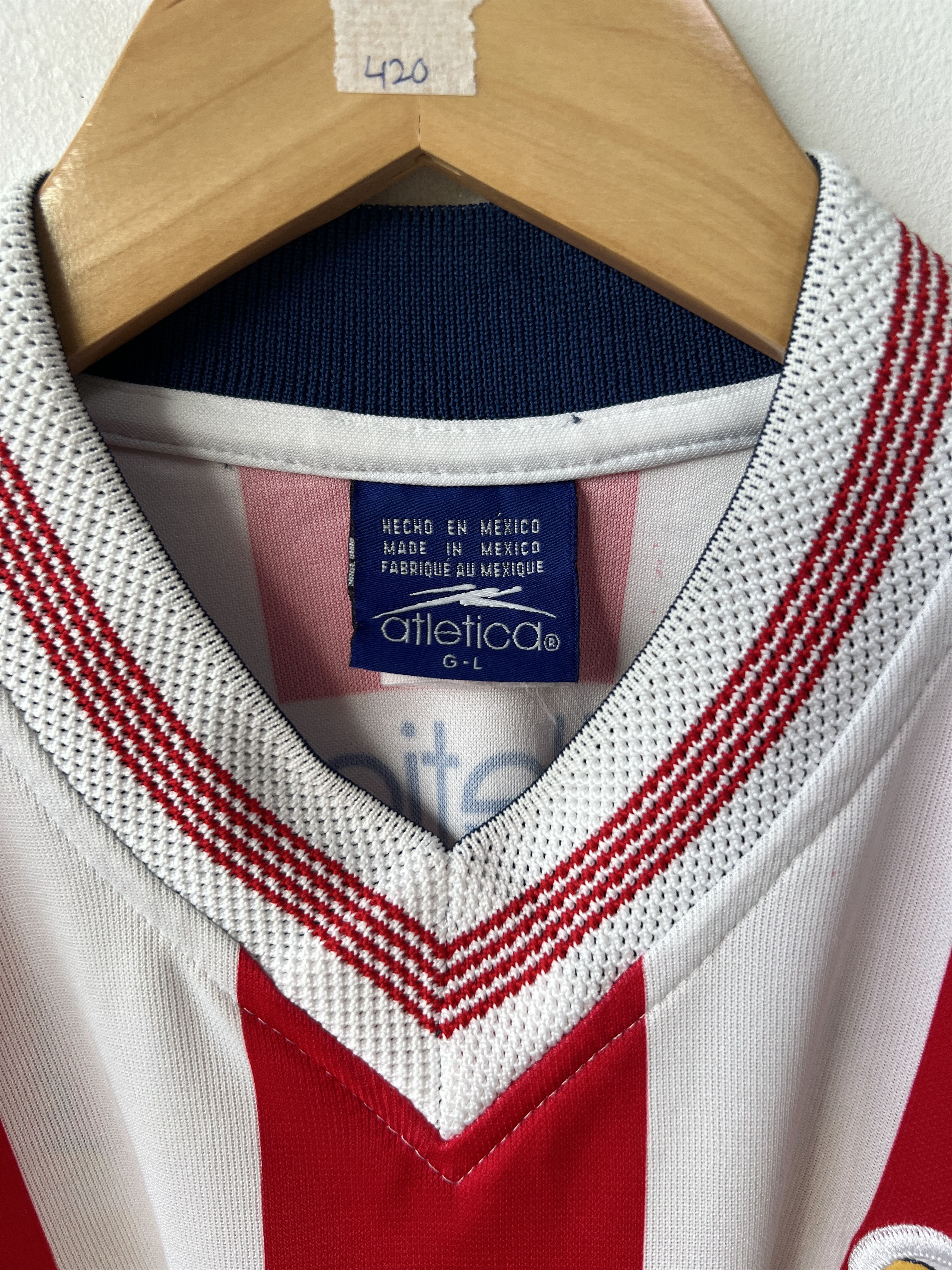 Atletica (L Fits XL) Chivas Guadalajara 2000-01 Home Kit Size US L / EU 52-54 / 3 - 3 Thumbnail