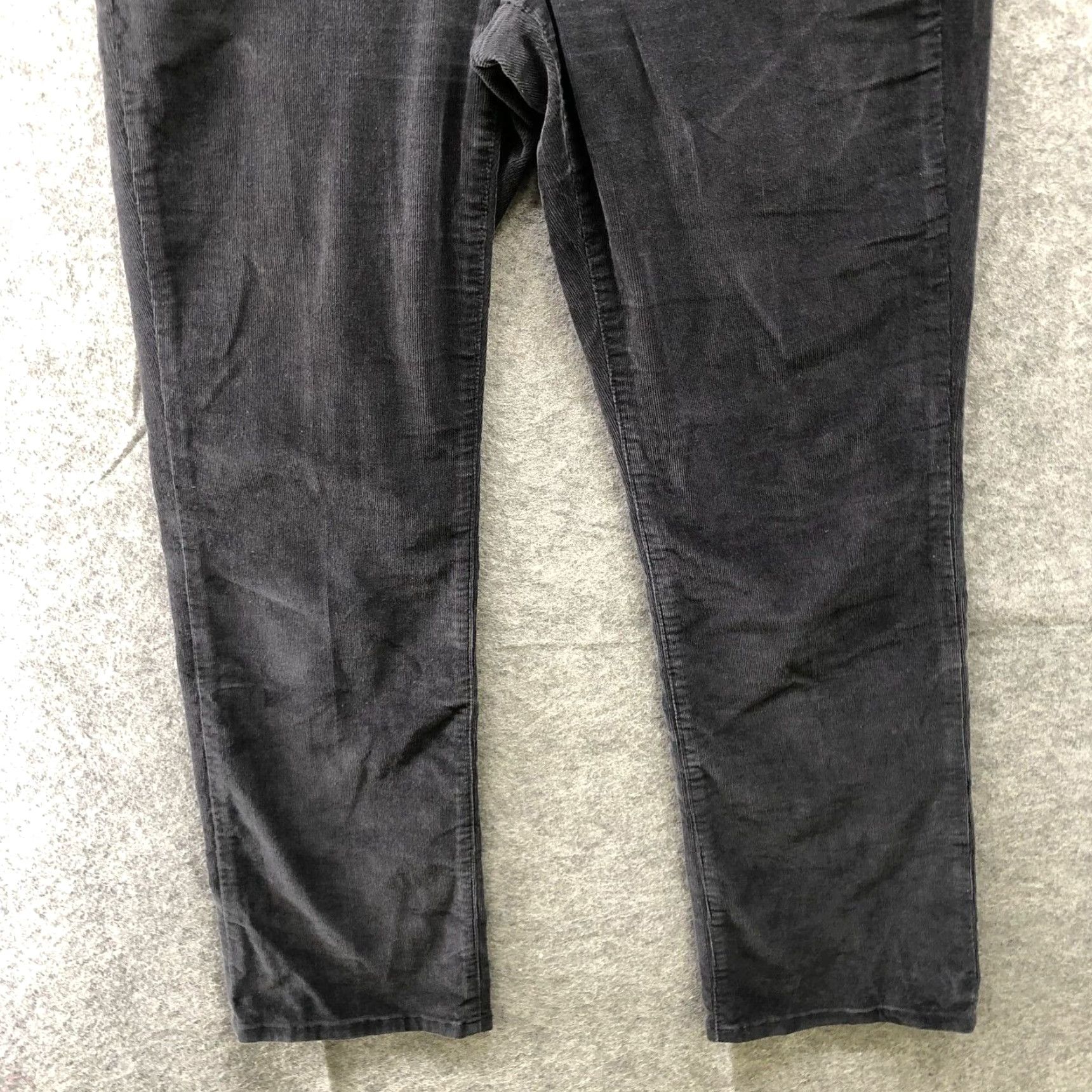 NYDJ NYDJ Marilyn Straight Corduroy Jeans Women 8P Black Stretch 5-Pocket 29" Inseam Petite Womens Size 30" / US 8 / IT 44 - 4 Thumbnail