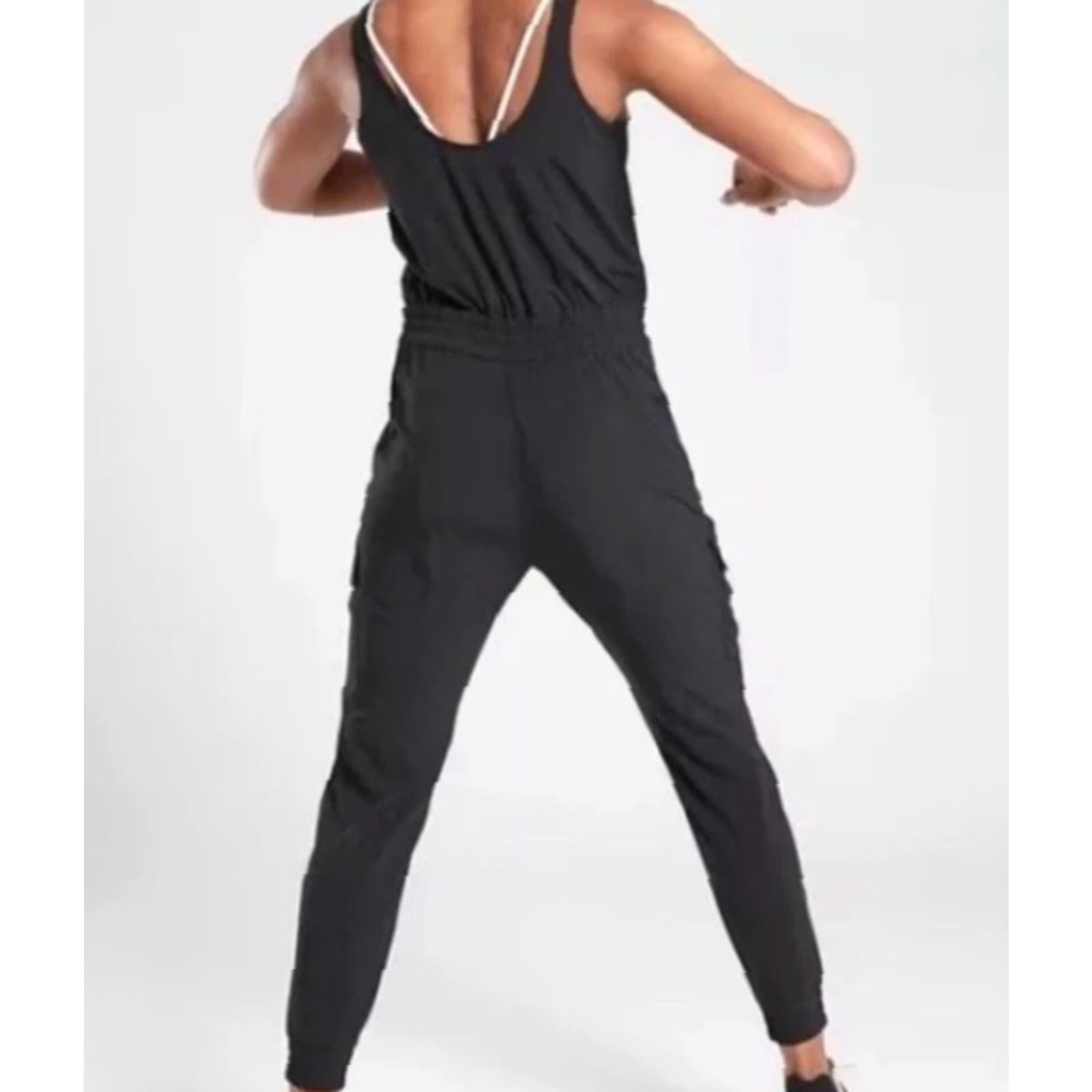 Athleta ATHLETA Unbound Lightweight Sleeveless Cargo Jumpsuit Black Small Size 28" / US 6 / IT 42 - 2 Thumbnail