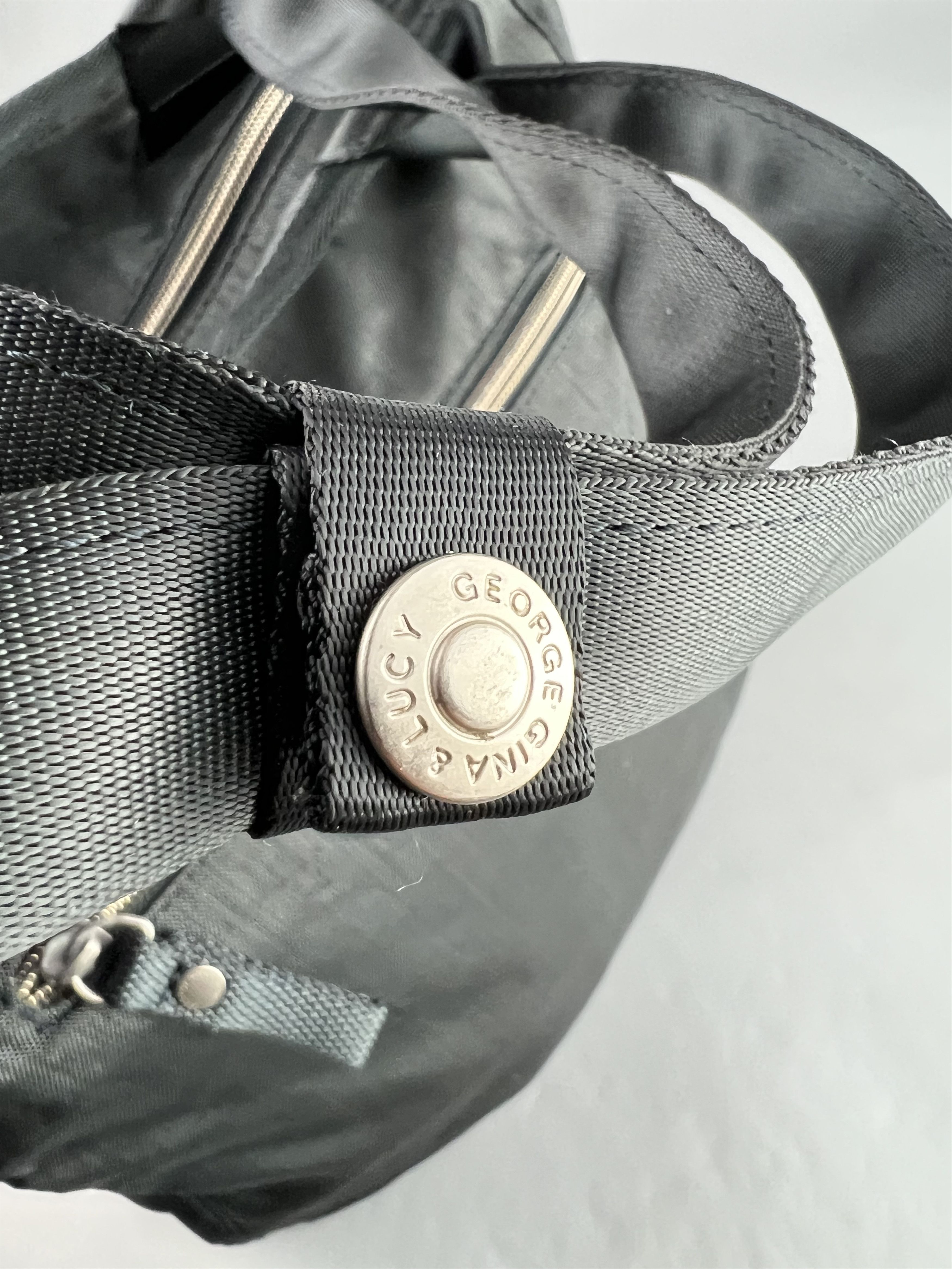 George Gina & Lucy George Gina & Lucy GGL Magic Maki Gray Shoulder Bag Size ONE SIZE - 10 Thumbnail
