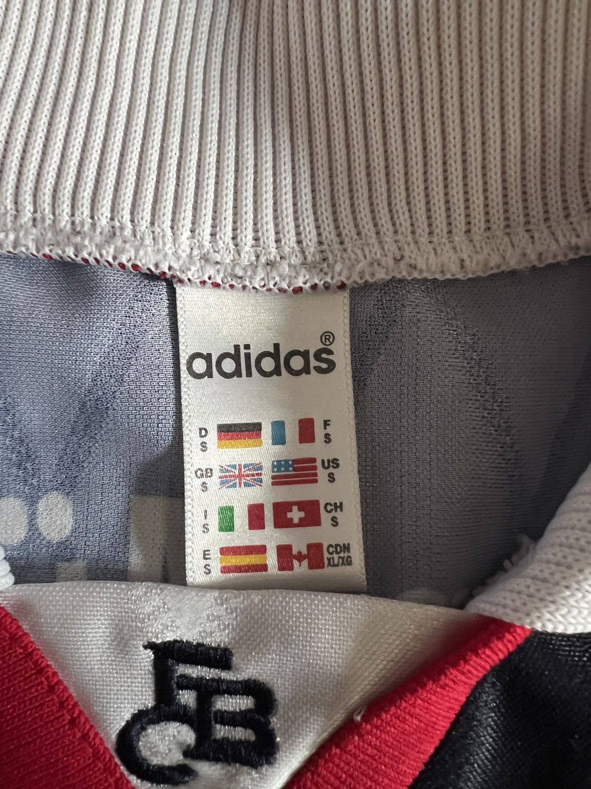 Adidas × Vintage 1997/1998 Adidas Bayern Munich Vintage Soccer Jersey T-Shirt Size US S / EU 44-46 / 1 - 6 Thumbnail