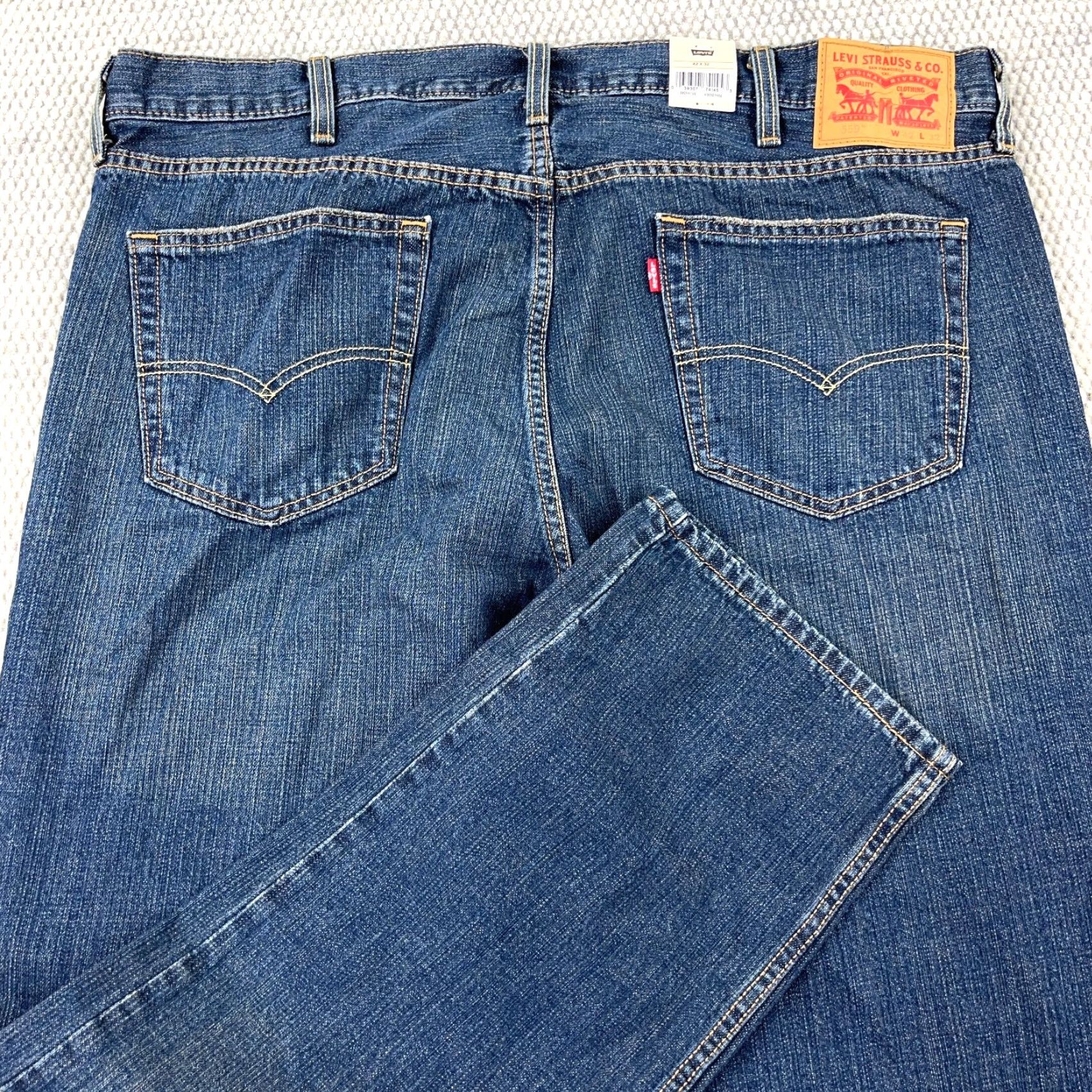 Levi's Levi's 559 Jeans Men 42x32 Straight Loose Fit Dark Wash Baggy Distressed Streetwear Size US 42 / EU 58 - 3 Thumbnail