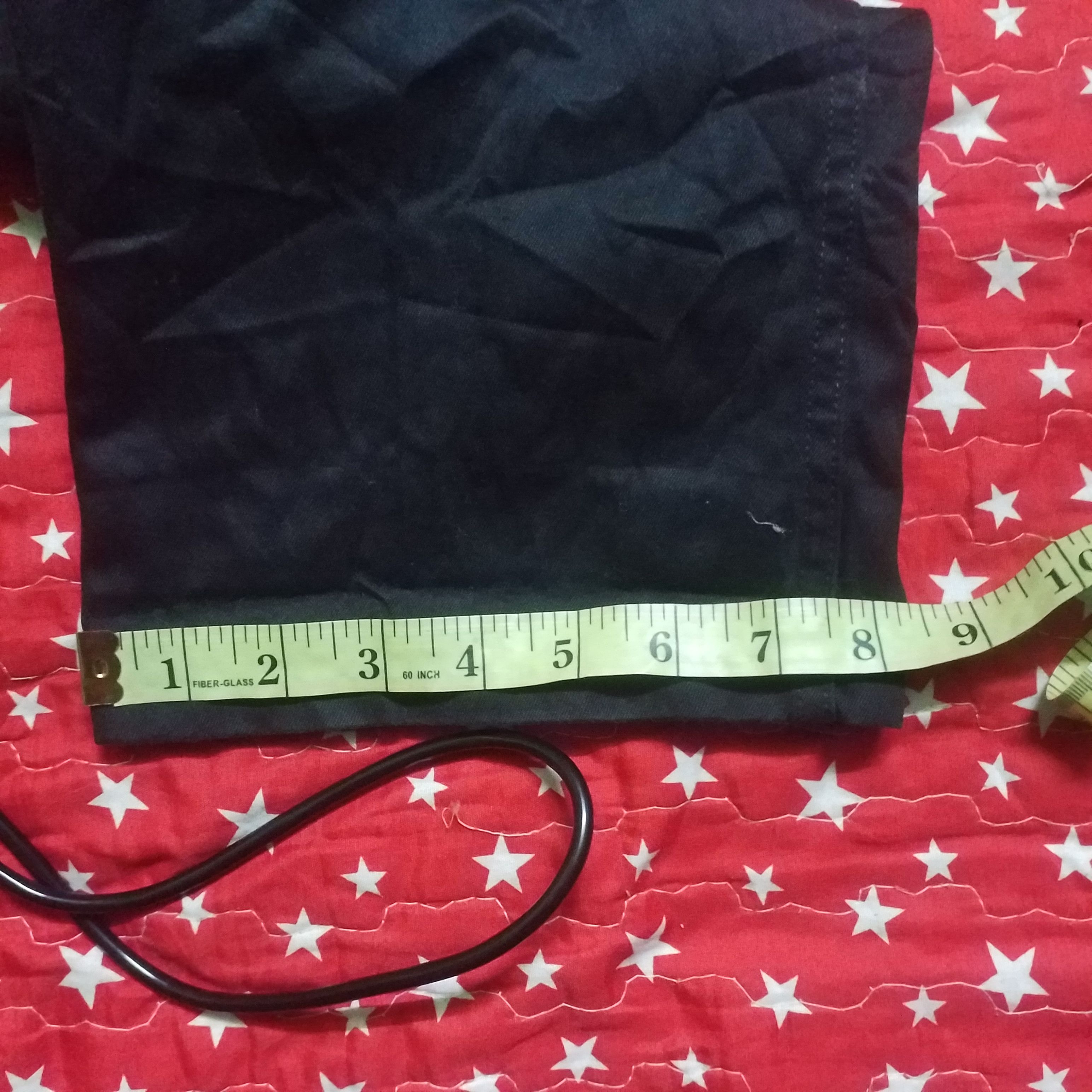 Uniqlo Uniqlo chino thick material Size US 34 / EU 50 - 2 Thumbnail