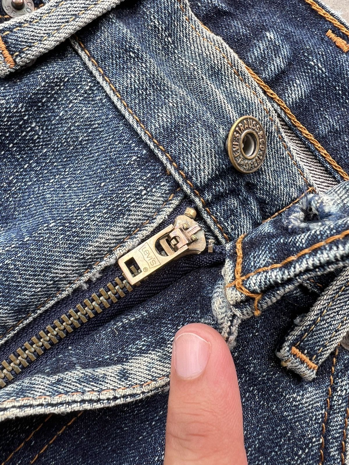 Levi's Vintage 90’s Levis 502 Distressed Mud Wash Jean Size US 30 / EU 46 - 15 Thumbnail