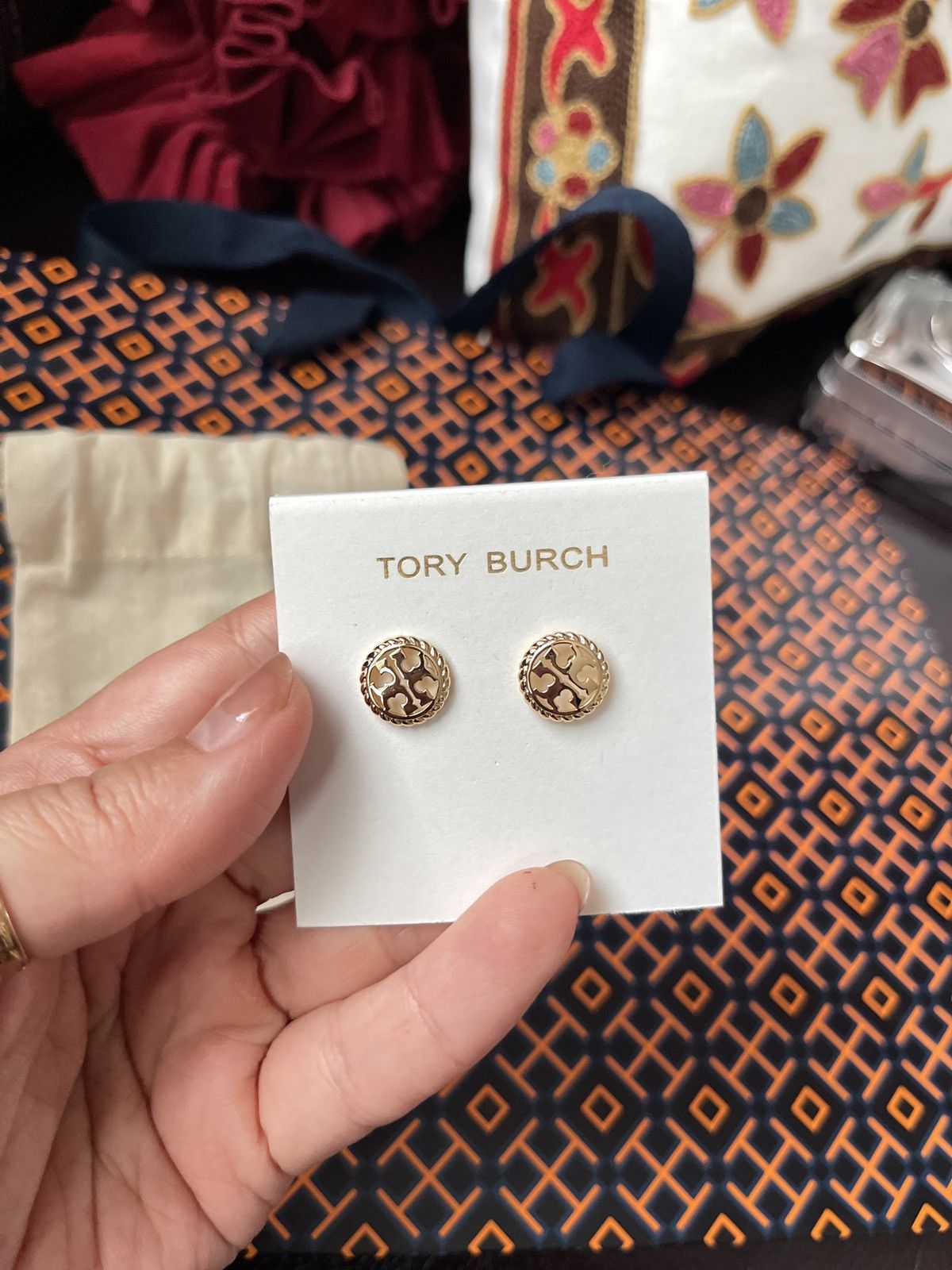 Tory Burch Tory Burch Golden Logo Earrings Rope NEW with pouch Size ONE SIZE - 3 Thumbnail