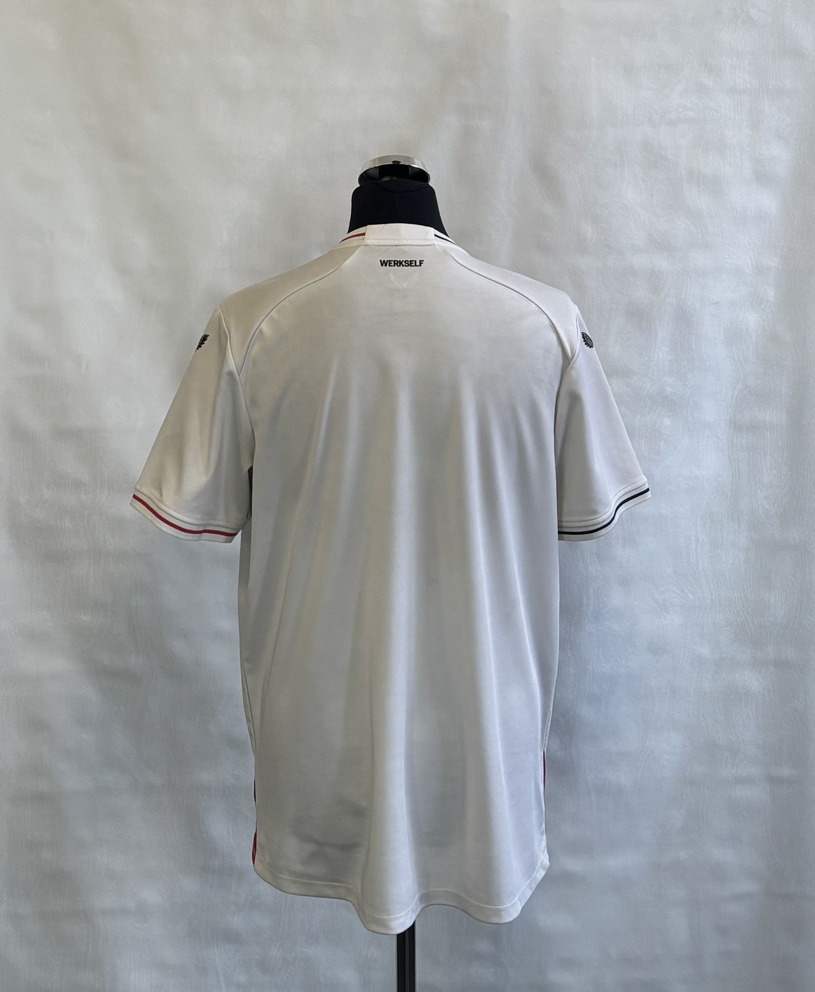Castore Bayer 04 Leverkusen 2022/2023 Castore Football Jersey Size US XL / EU 56 / 4 - 2 Thumbnail