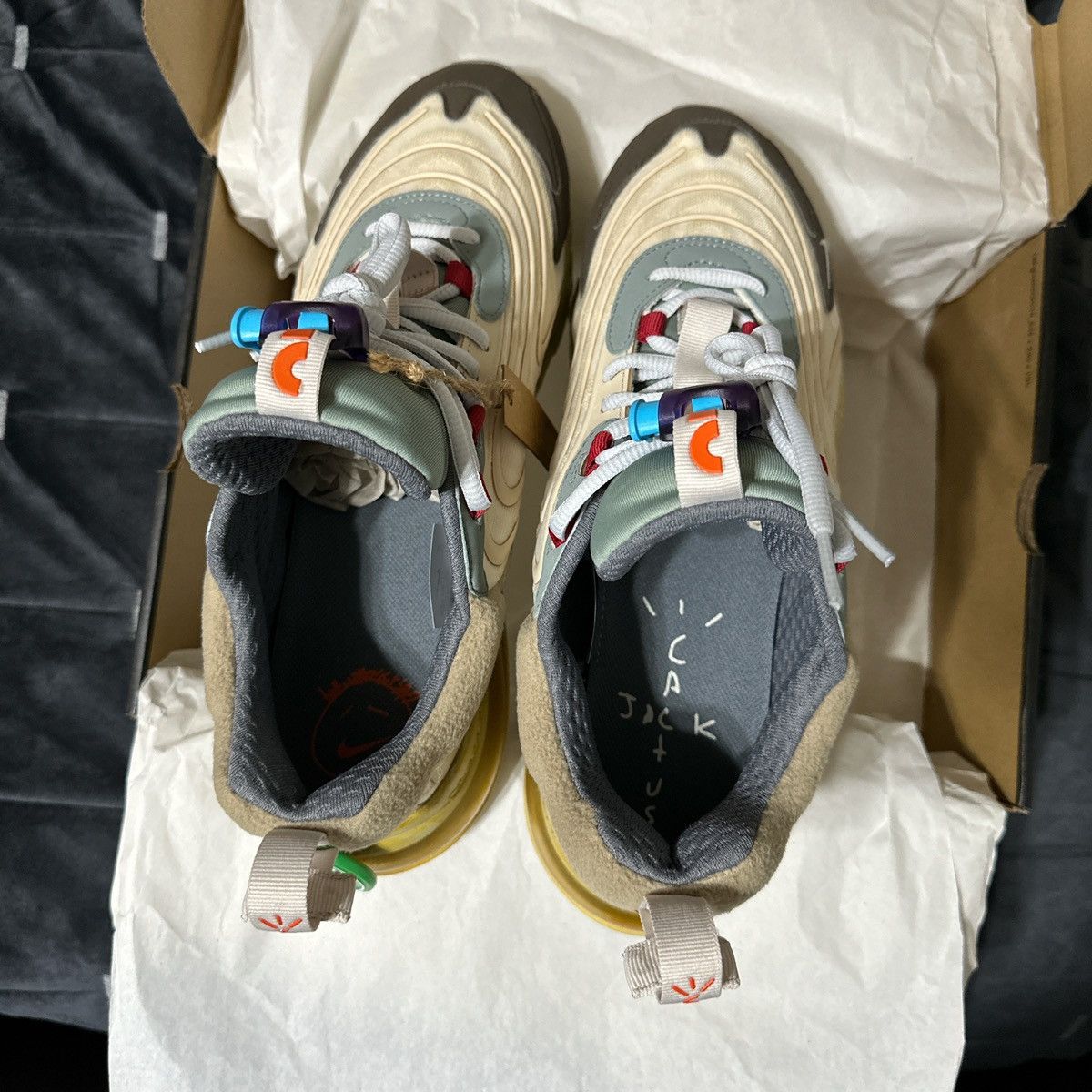 Nike × Travis Scott Travis Scott Cactus Trails Air Max 270 Size US 10 / EU 43 - 5 Thumbnail