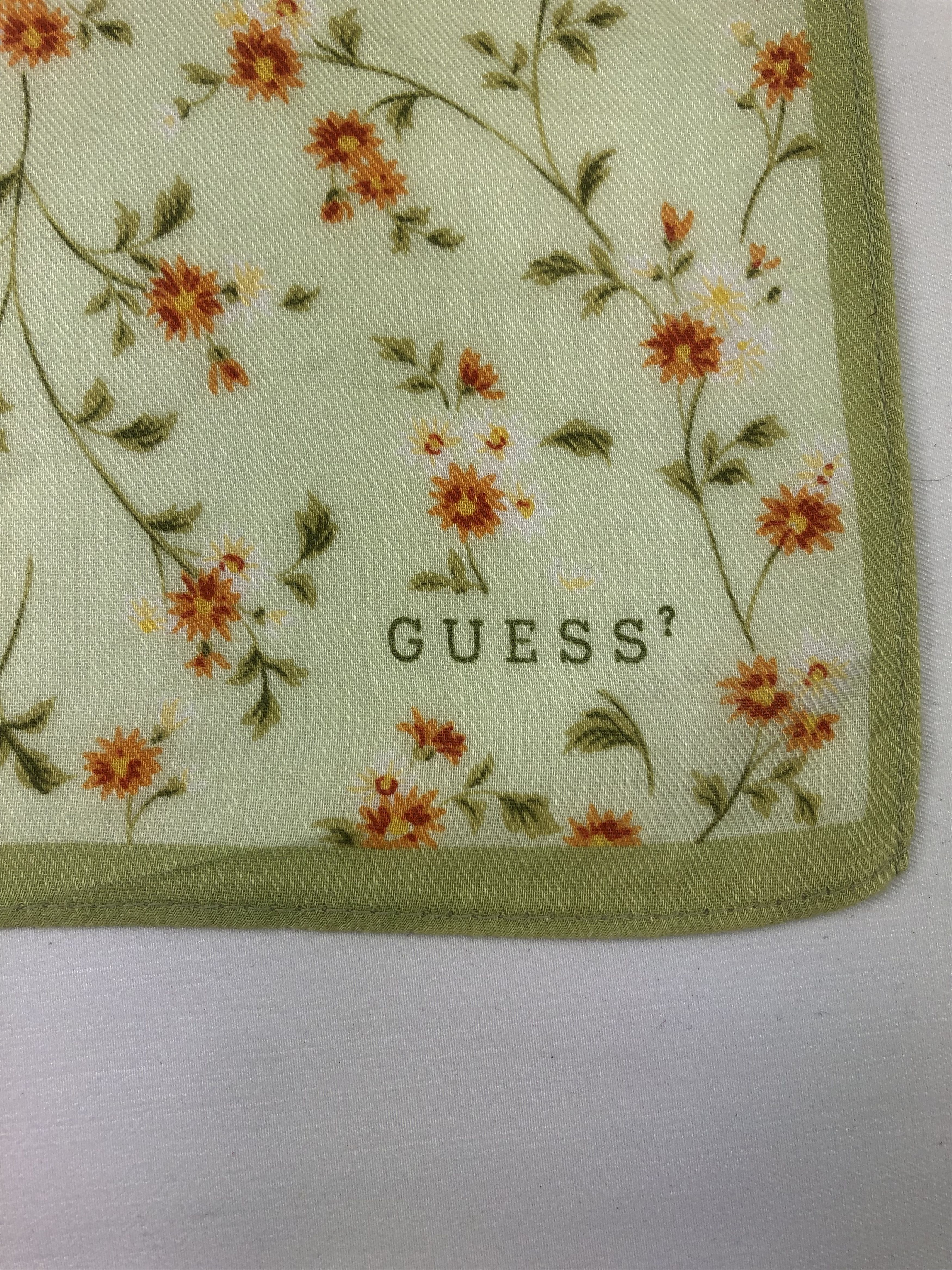 Guess Guess Handkerchief / Bandana / Neckerchief Size ONE SIZE - 5 Thumbnail