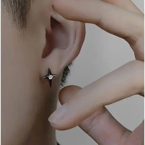 Jewelry 925 Silver Plated CZ Star Stud Earrings Size ONE SIZE - 1 Thumbnail