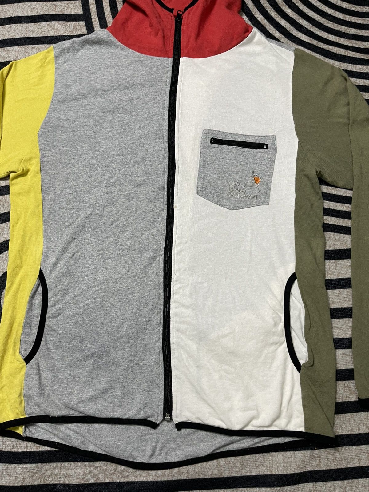 go slow caravan 2000s GO SLOW CARAVAN MULTI COLOUR ZIPPER HOODIE Size US M / EU 48-50 / 2 - 4 Thumbnail