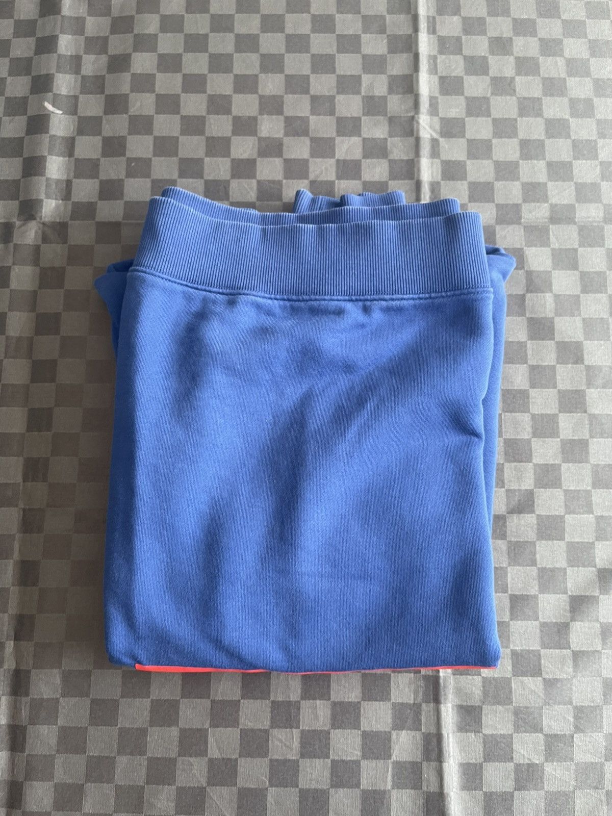 Hugo Boss Hugo Boss men’s blue crewneck size M Size US M / EU 48-50 / 2 - 6 Thumbnail