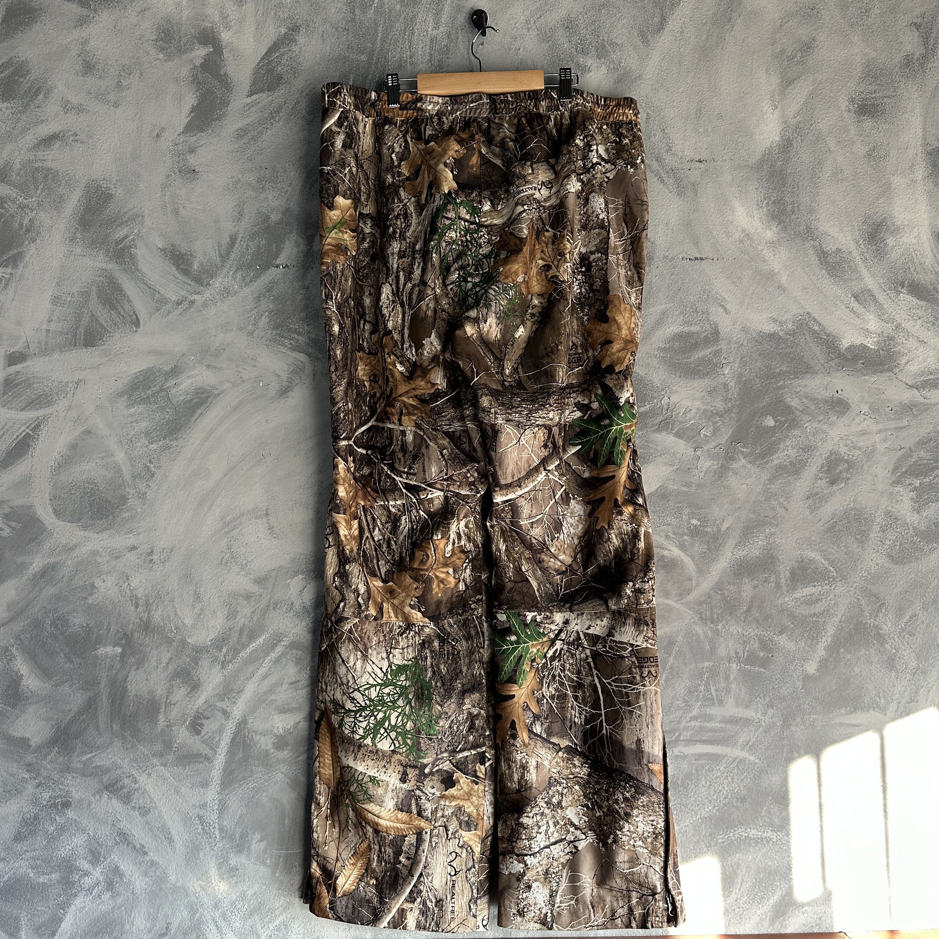Realtree HOT SHOT Pants Men’s XL Realtree Camo Performance Size US 36 / EU 52 - 6 Thumbnail