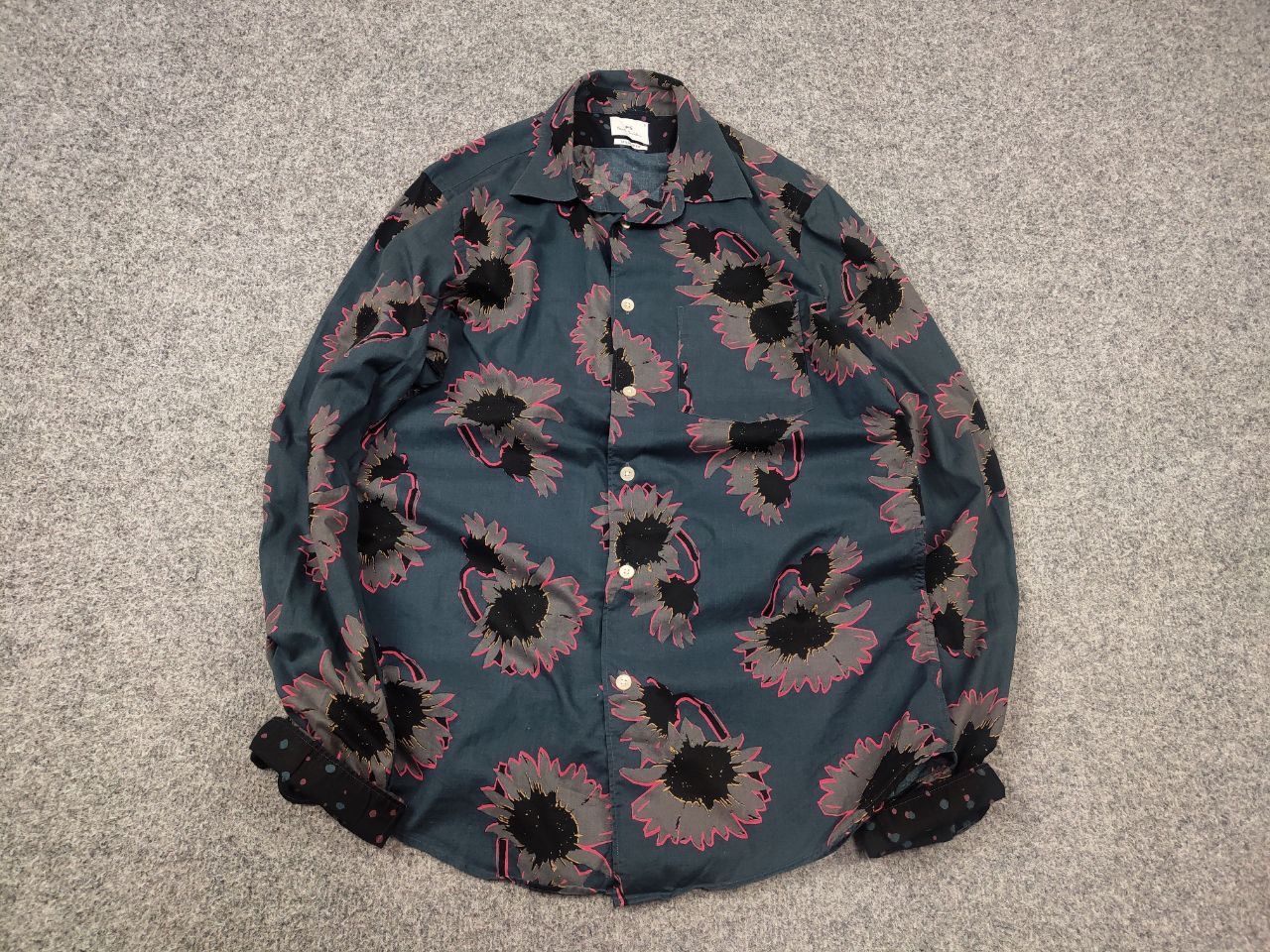 Paul Smith Paul Smith Sun Flower Mainline Button long sleeve Shirt Size US S / EU 44-46 / 1 - 3 Thumbnail