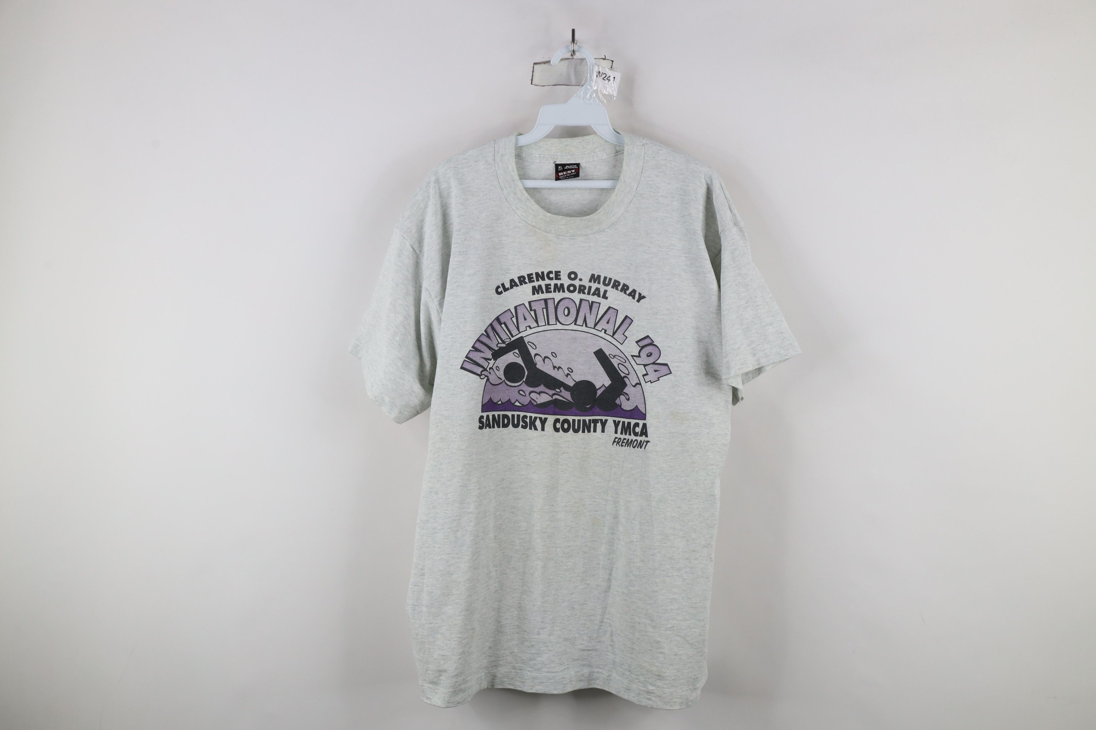 Vintage Vintage 90s YMCA Invitational Swimming Pool T-Shirt Gray USA Size US XL / EU 56 / 4 - 1 Thumbnail
