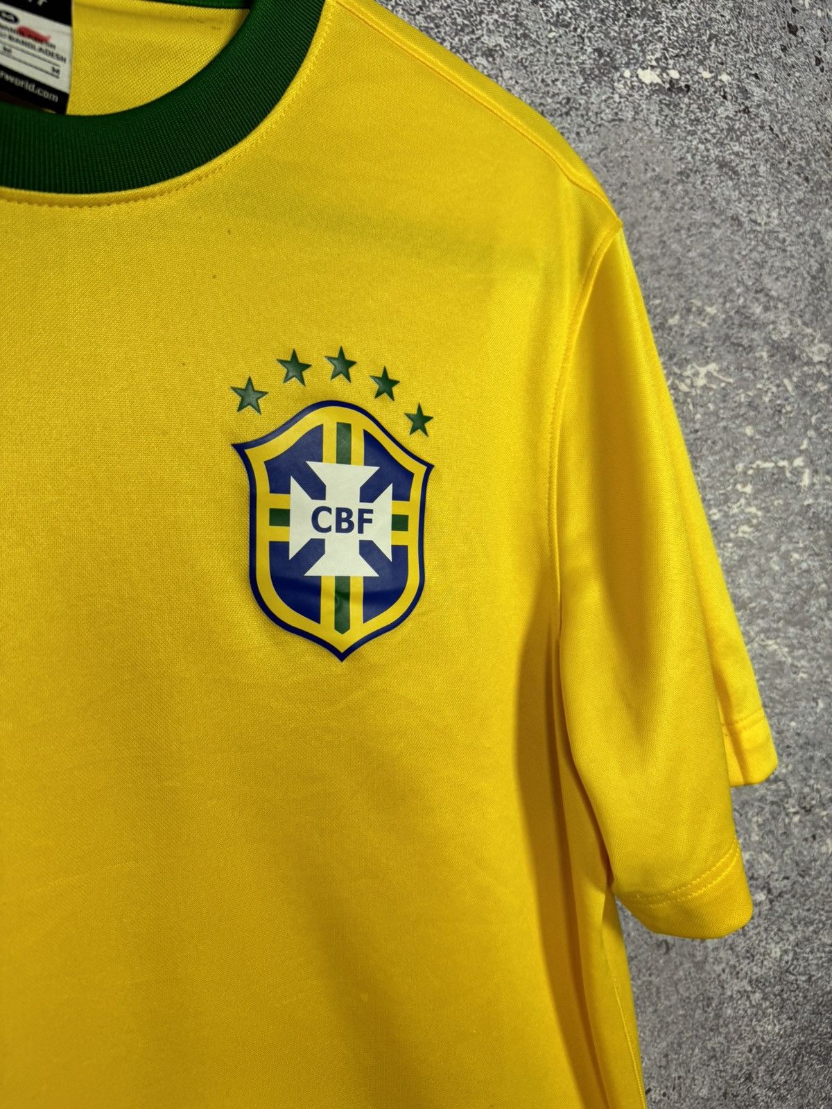 Nike Brazil National Team 2014 Nike Home Soccer Jersey Blokcore Size US M / EU 48-50 / 2 - 6 Thumbnail