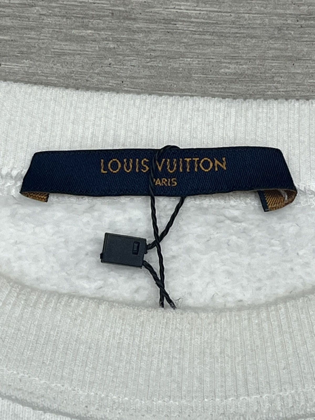 Louis Vuitton LV Wizards Of Oz CrewNeck Size US M / EU 48-50 / 2 - 5 Thumbnail