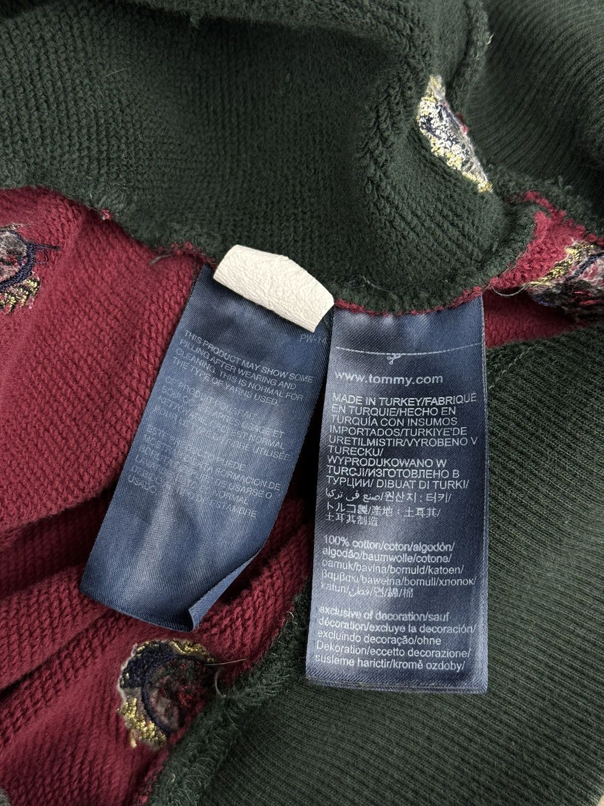 Kith × Tommy Hilfiger Kith x Tommy Hilfiger Full Embroidered Crest Logo Hoodie Size US S / EU 44-46 / 1 - 5 Thumbnail