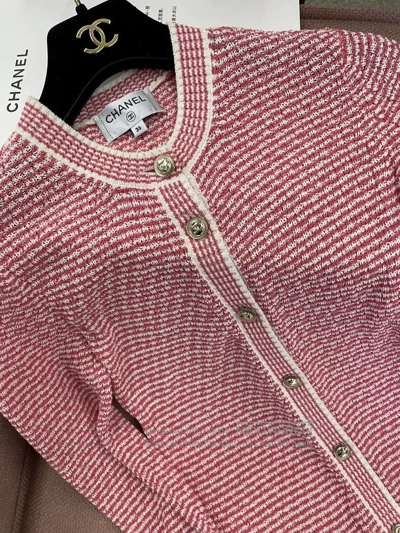 Chanel Chanel 21C pink long knitted cardigan jacket dress Size XS / US 0-2 / IT 36-38 - 2 Thumbnail