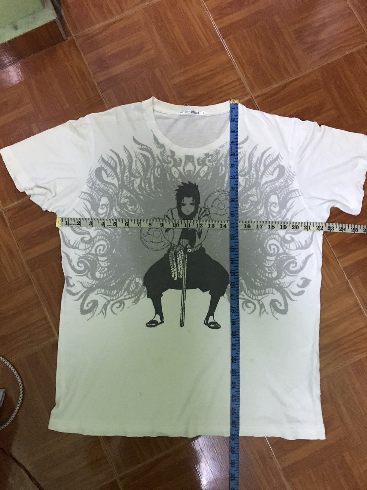 Anime × Japanese Brand × Vintage Naruto Shippuuden - Uchiha Sasuke - T-Shirt (Uniqlo) Size US L / EU 52-54 / 3 - 10 Thumbnail