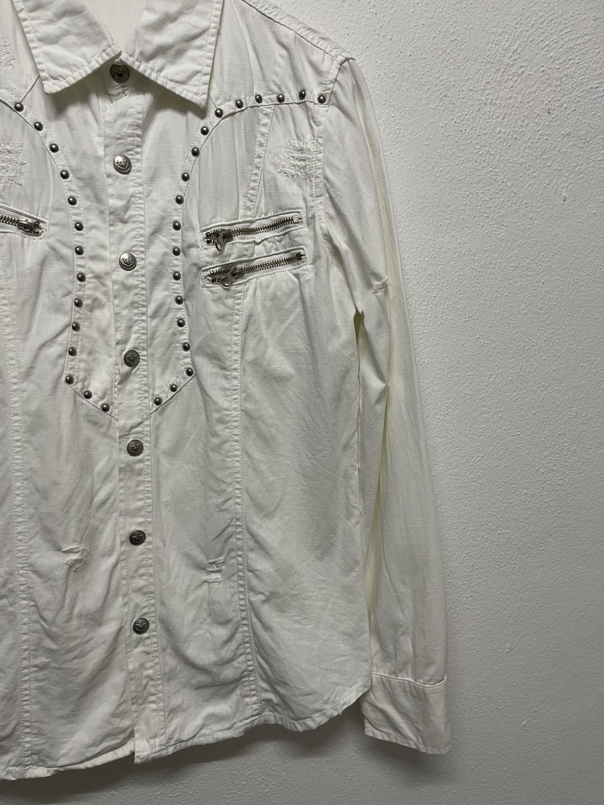 In The Attic 2000s IN THE ATTIC STUDDED WESTERN SNAP BUTTON DISTRESSED Size US M / EU 48-50 / 2 - 4 Thumbnail
