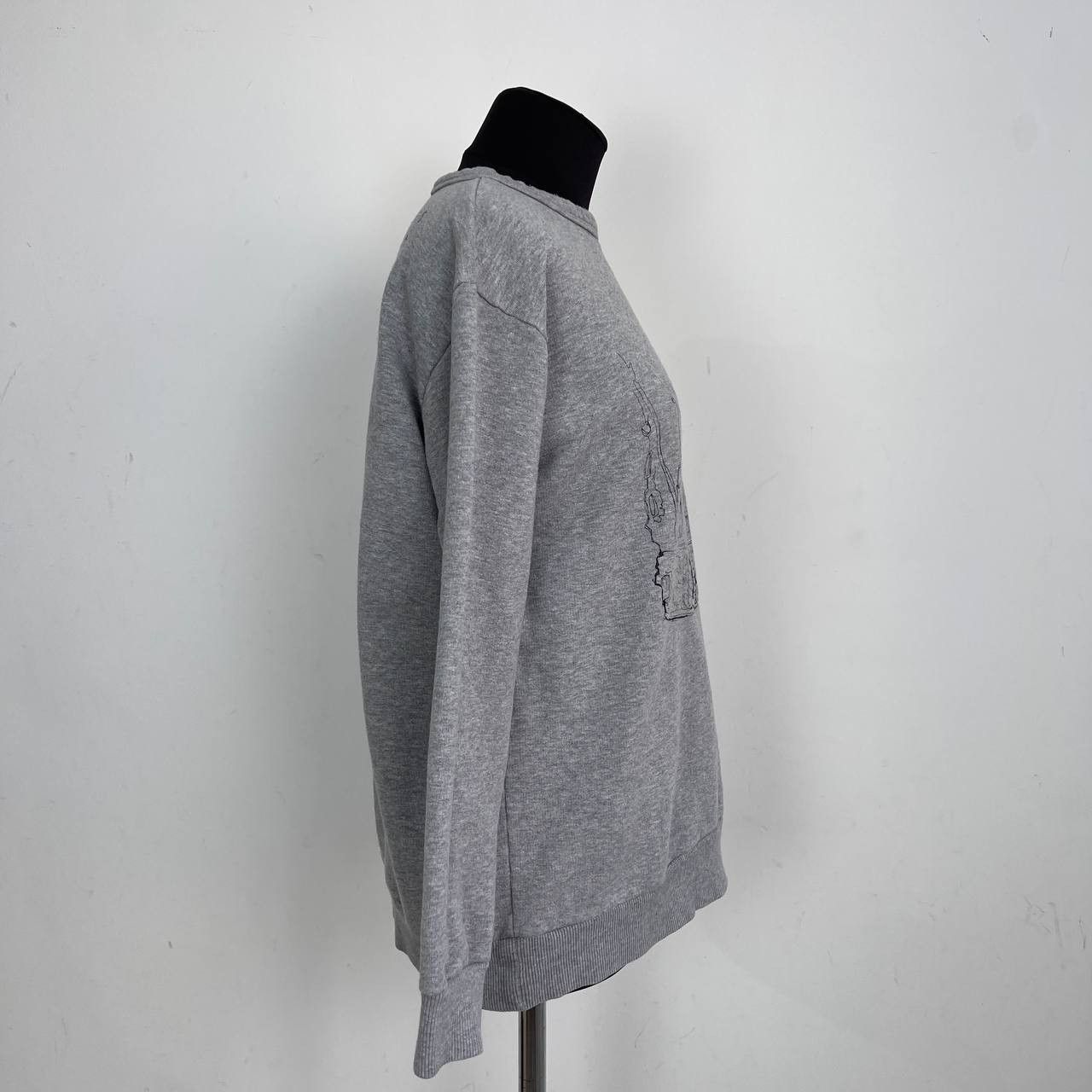 RED Valentino RED Valentino Grey Crown Print Sweatshirt #PRINCESS Graphic Size XS / US 0-2 / IT 36-38 - 6 Thumbnail