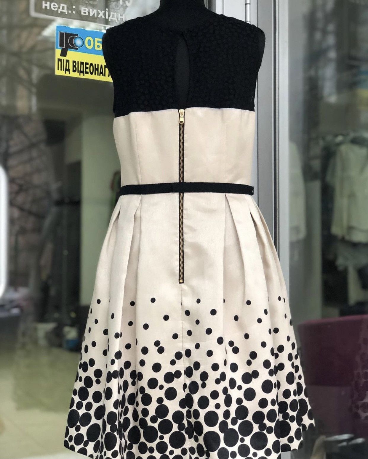 Other Elegant dress Size S / US 4 / IT 40 - 8 Thumbnail
