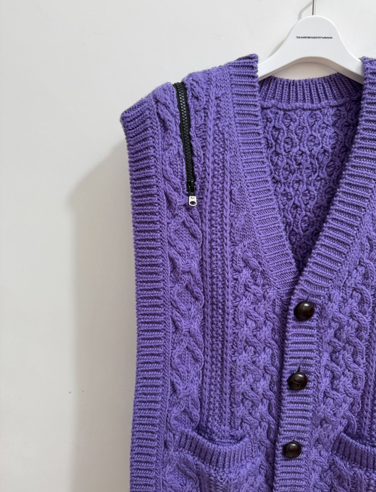 Takahiromiyashita The Soloist. TAKAHIROMIYASHITA THE SOLOIST Takahiro Miyashita Knit Vest Size US L / EU 52-54 / 3 - 3 Thumbnail