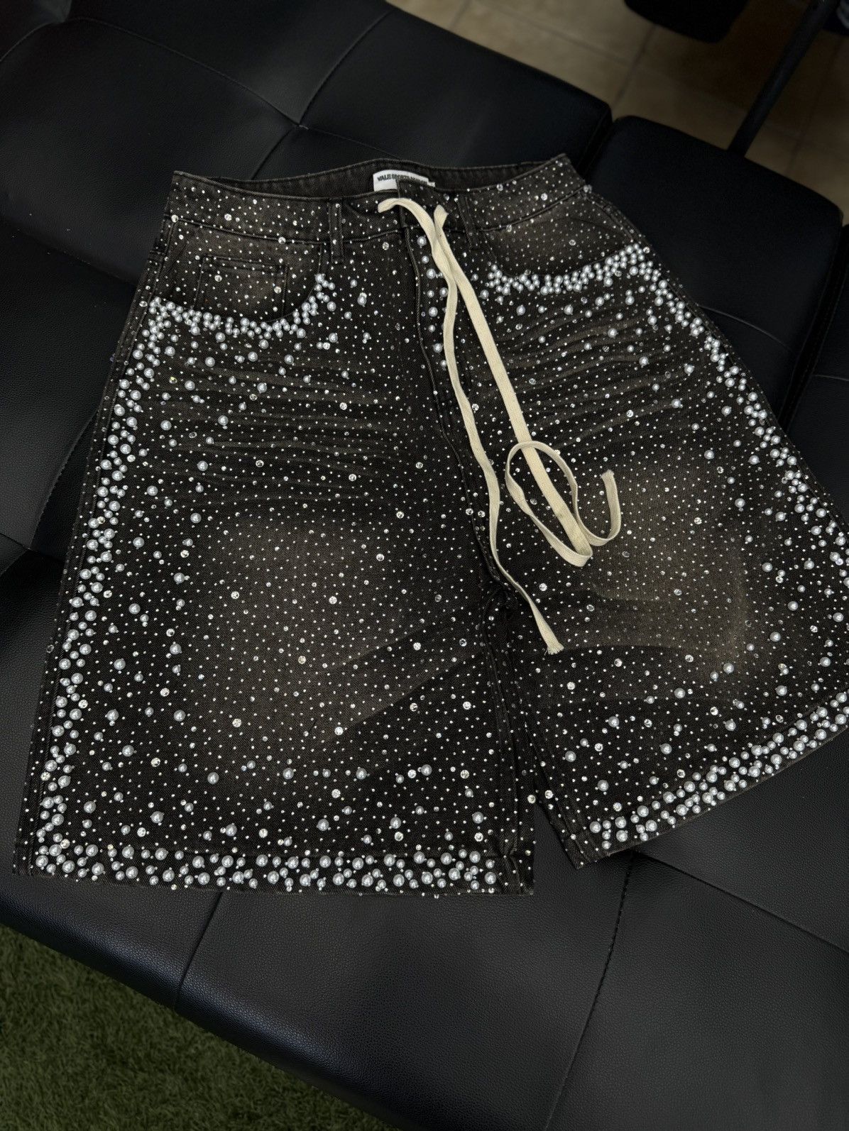 Vale Valley Vale Rhinestone Shorts Black Size 30 (NEW) Size US 30 / EU 46 - 2 Thumbnail
