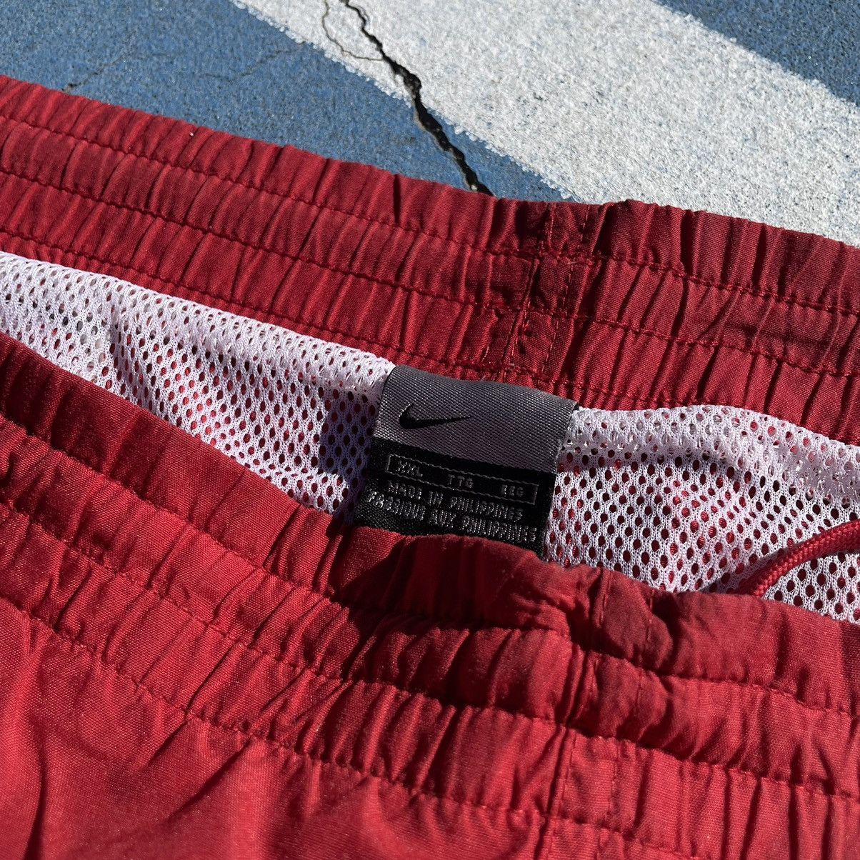 Nike Retro Nike Red Shorts\Swim trunks Size US 42 / EU 58 - 3 Thumbnail