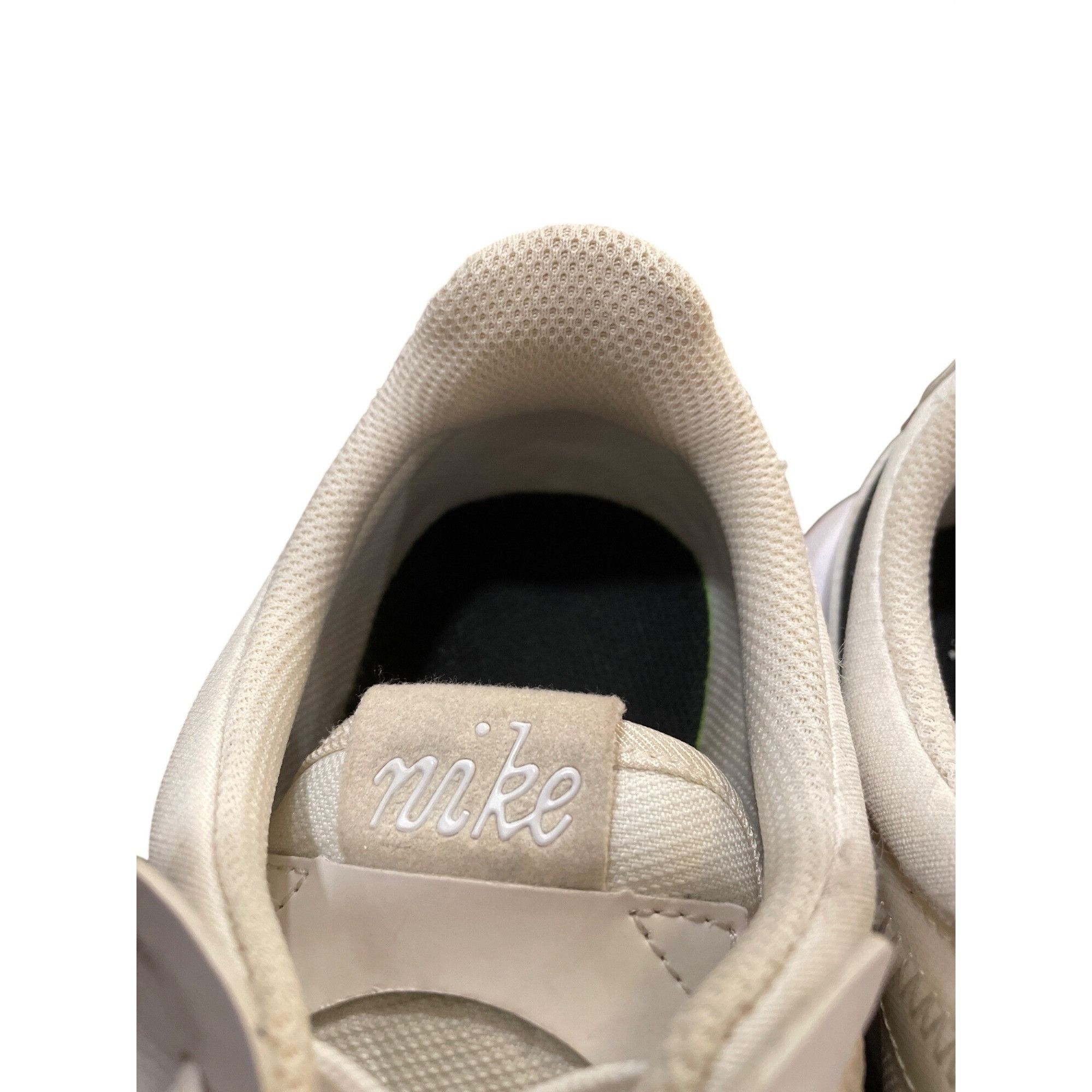 Nike Nike Air Max Preday LX wms white black low running sneakers Size US 8.5 / IT 38.5 - 9 Thumbnail