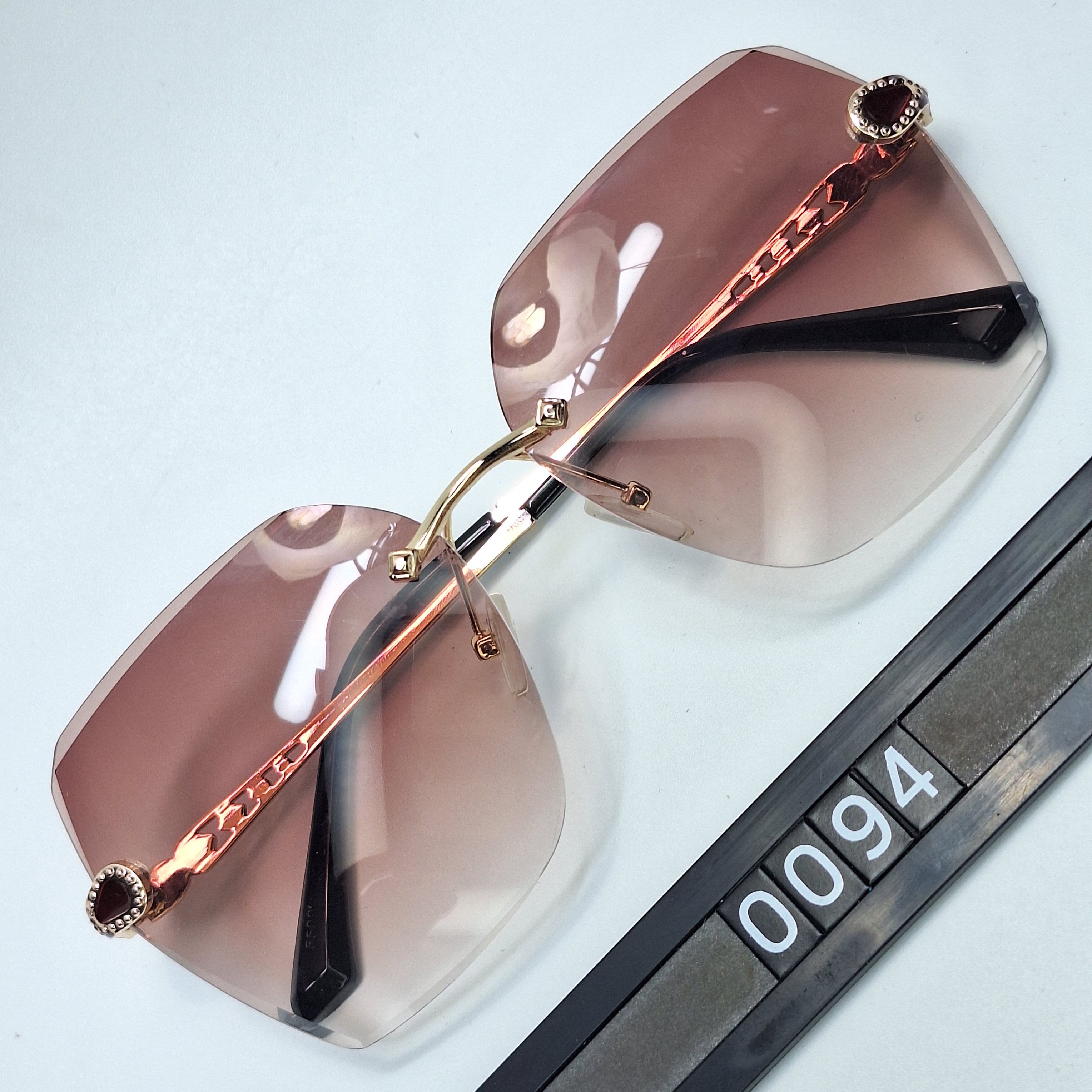 Vintage 00s Japan Vintage Jewel Filigree Rimless Wrap Sunglasses Size ONE SIZE - 1 Thumbnail