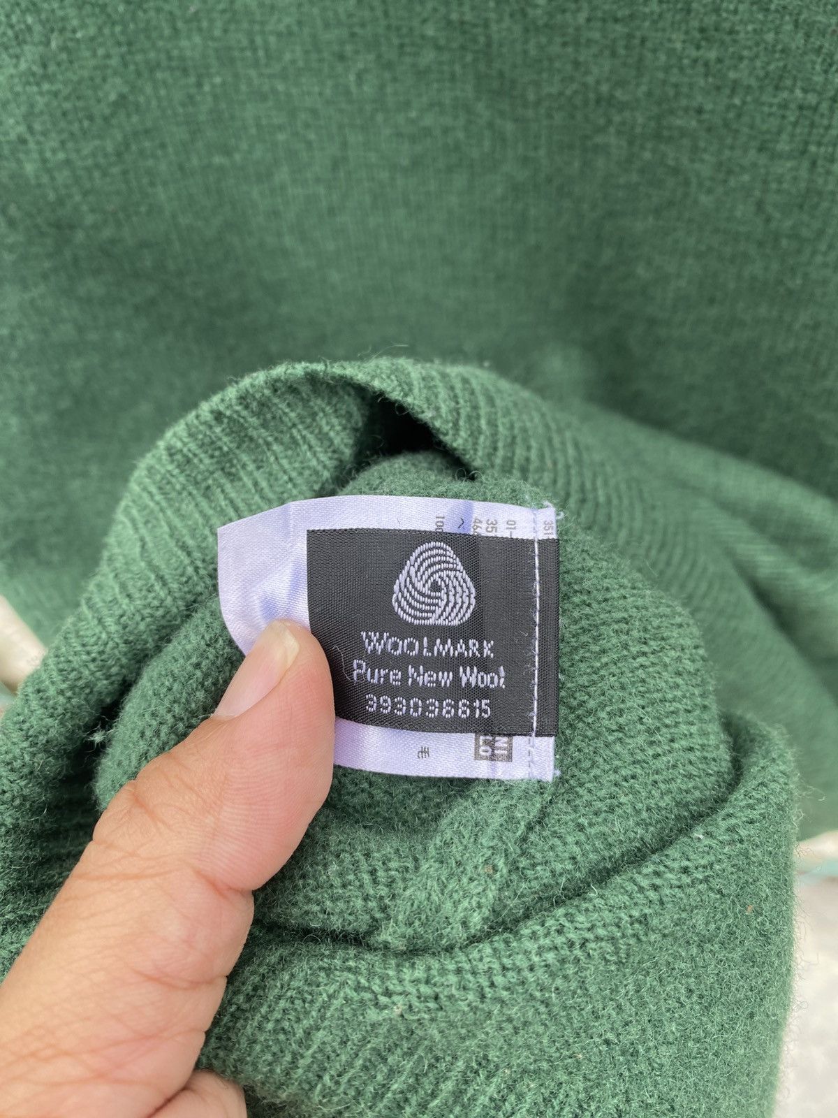 Uniqlo Uniqlo wool knitwear Size US M / EU 48-50 / 2 - 7 Thumbnail