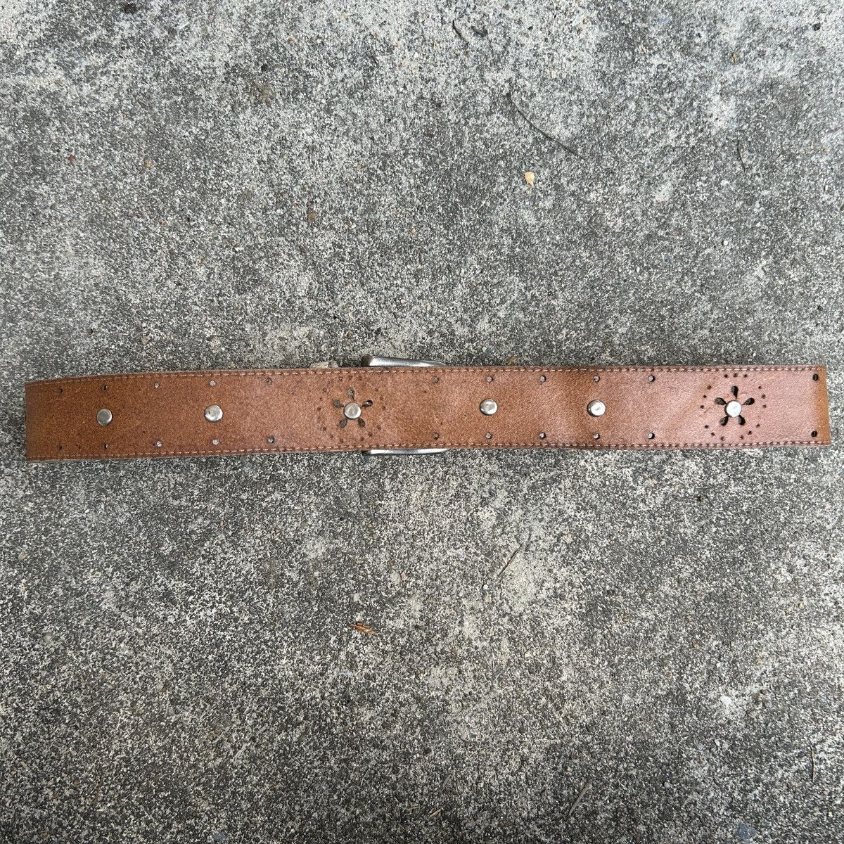 Vintage Vintage studded leather belt (Ka-pi-tal Style) Size ONE SIZE - 12 Thumbnail