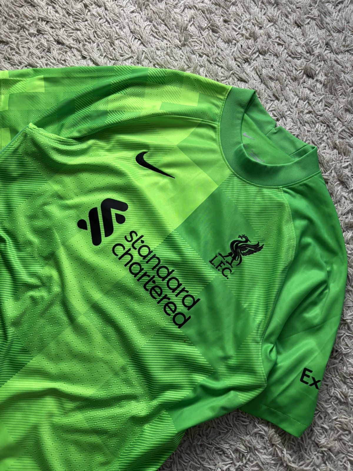 Vintage Vintage Soccer Jersey Liverpool Goalkeeper T-Shirt Size US XL / EU 56 / 4 - 2 Thumbnail