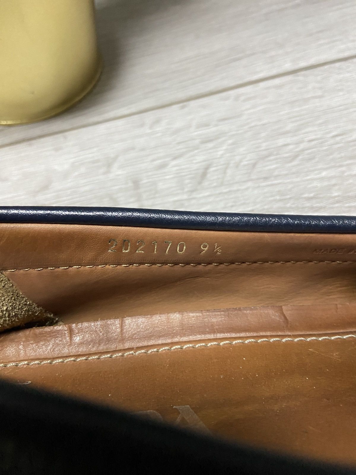 Prada Prada Milano RARE leather vintage sneakers shoes logo Size US 10.5 / EU 43-44 - 12 Thumbnail