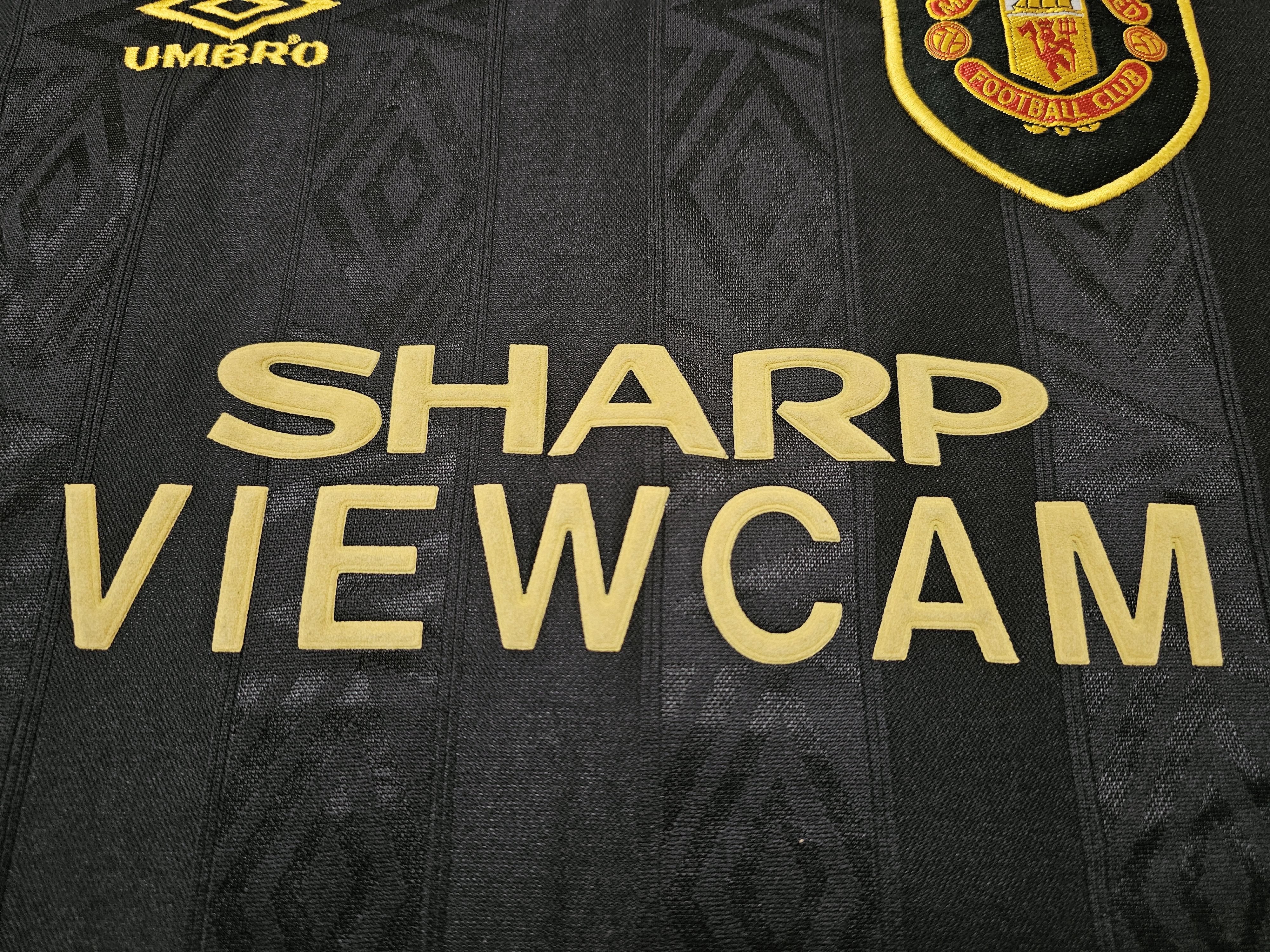 Vintage MANCHESTER UNITED 1993 1995 AWAY FOOTBALL SOCCER JERSEY Size US M / EU 48-50 / 2 - 5 Thumbnail