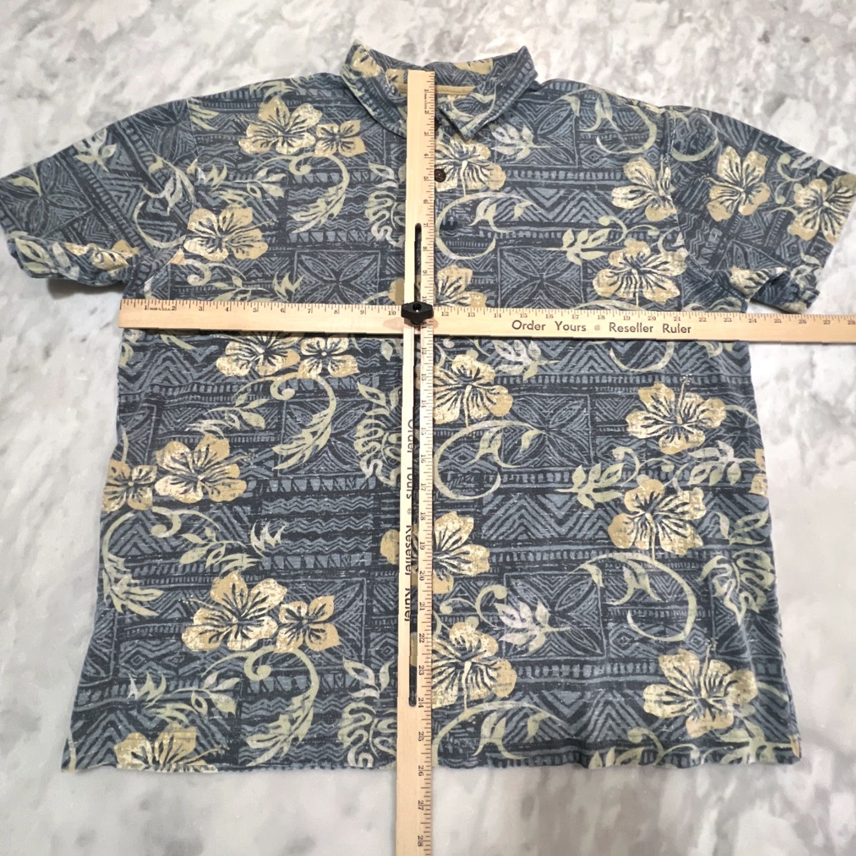Vintage VINTAGE Crazy Shirt Hawaiian Polo Shirt Men’s Large Casual 1990s Cotton Blue Tan Floral Hibiscus Size US L / EU 52-54 / 3 - 6 Thumbnail