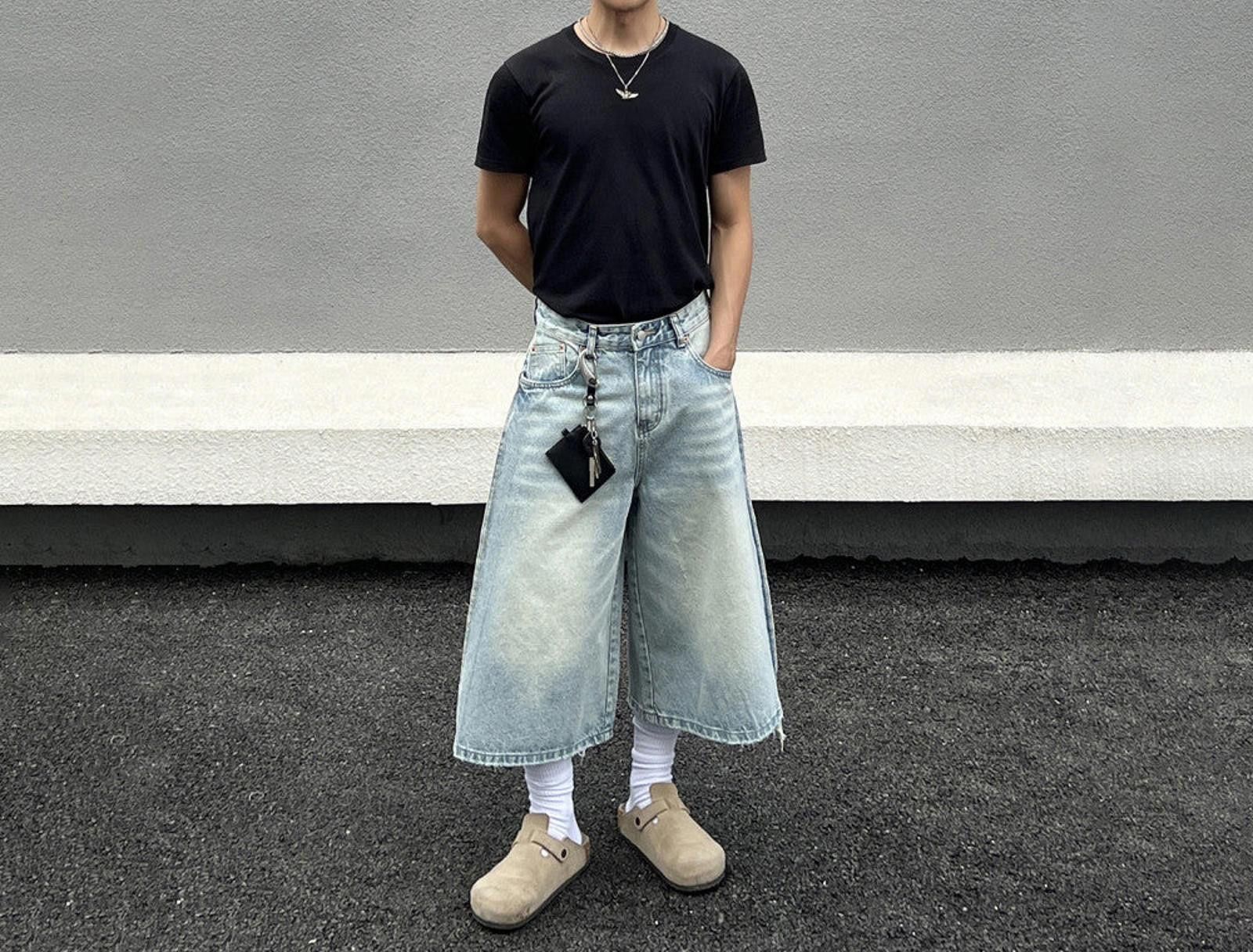 Other Whiskered Wide Leg Jorts Size US 32 / EU 48 - 4 Thumbnail