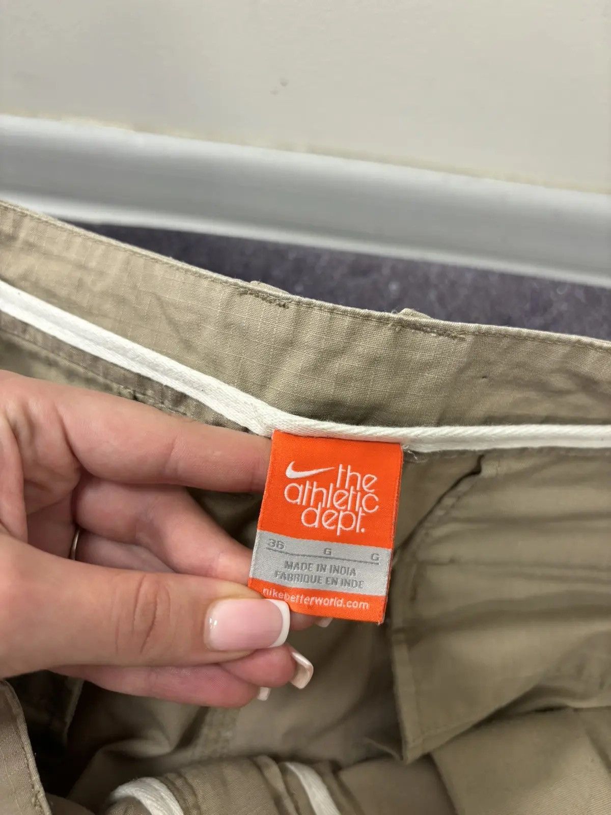 Nike × Vintage Vintage Nike Y2K Military Style Utility Swoosh Cargo Shorts Size US 36 / EU 52 - 9 Thumbnail
