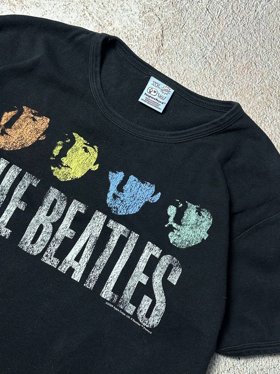 Band Tees Vintage tshirt the beatles 2009 Size US XL / EU 56 / 4 - 4 Thumbnail