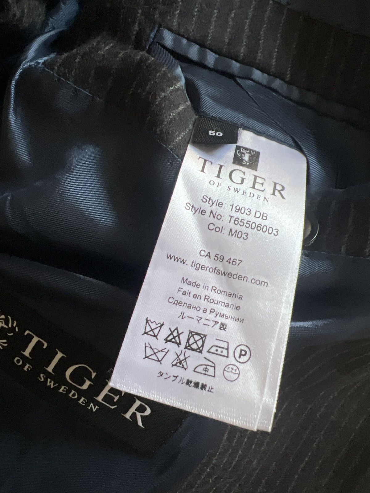 Tiger of Sweden Tiger of Sweden Size 40R - 6 Thumbnail