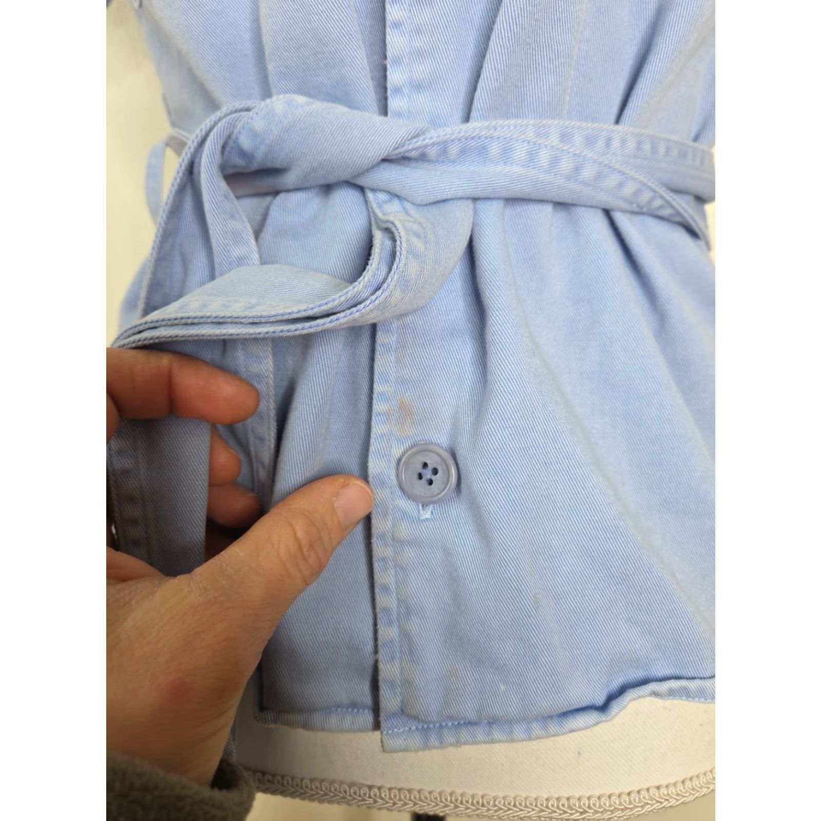 Ralph Lauren Polo Ralph Lauren Denim Supple Blue Tie Waist Camp Shirt XS Women Blouse Short Sleeve Belted Knit Classic Solid Casual Tie-Up Button-Up Vintage No Size XS / US 0-2 / IT 36-38 - 3 Thumbnail