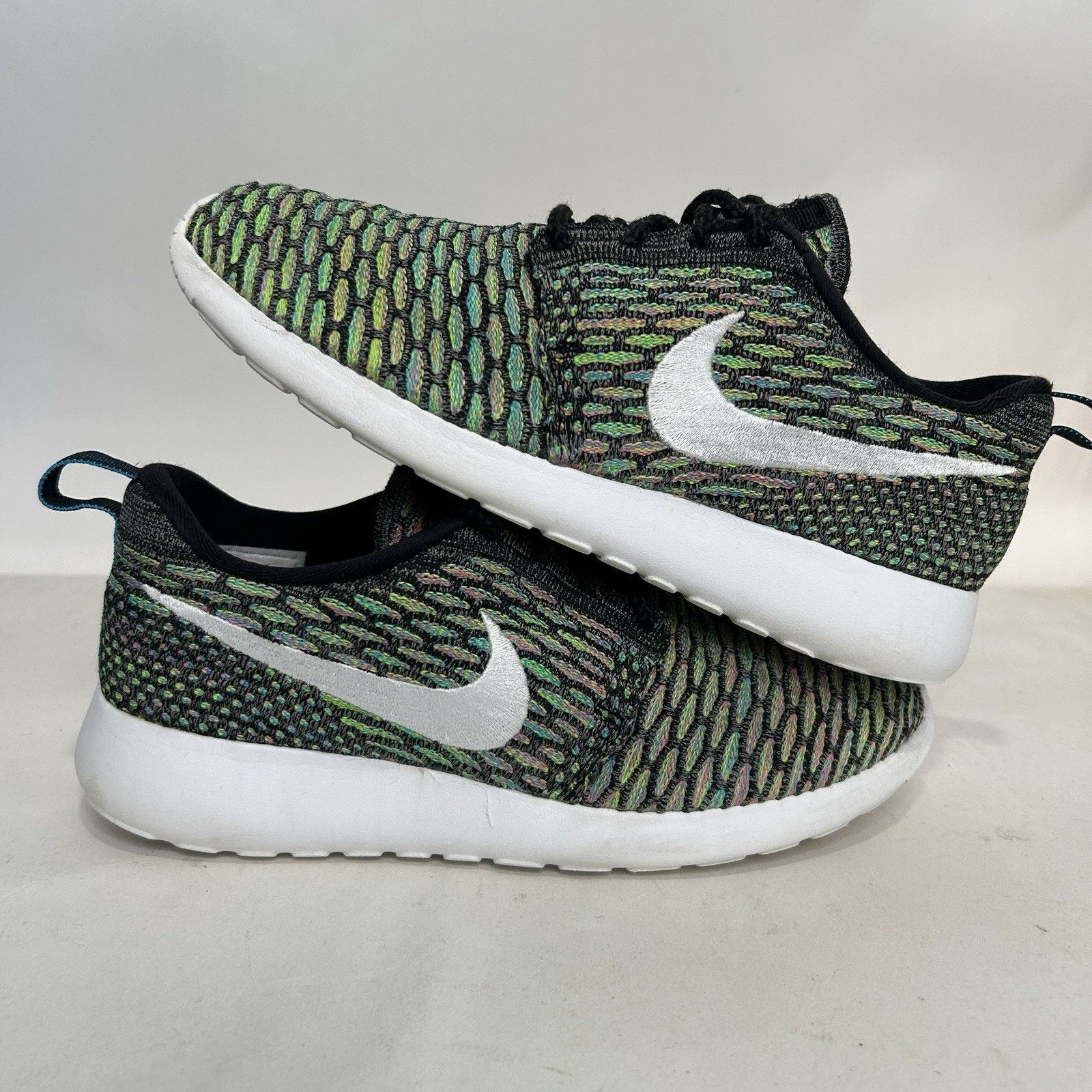 Nike Nike Roshe Run Flyknit WMNS “Multi-Color” Size US 7.5 / IT 37.5 - 1 Thumbnail