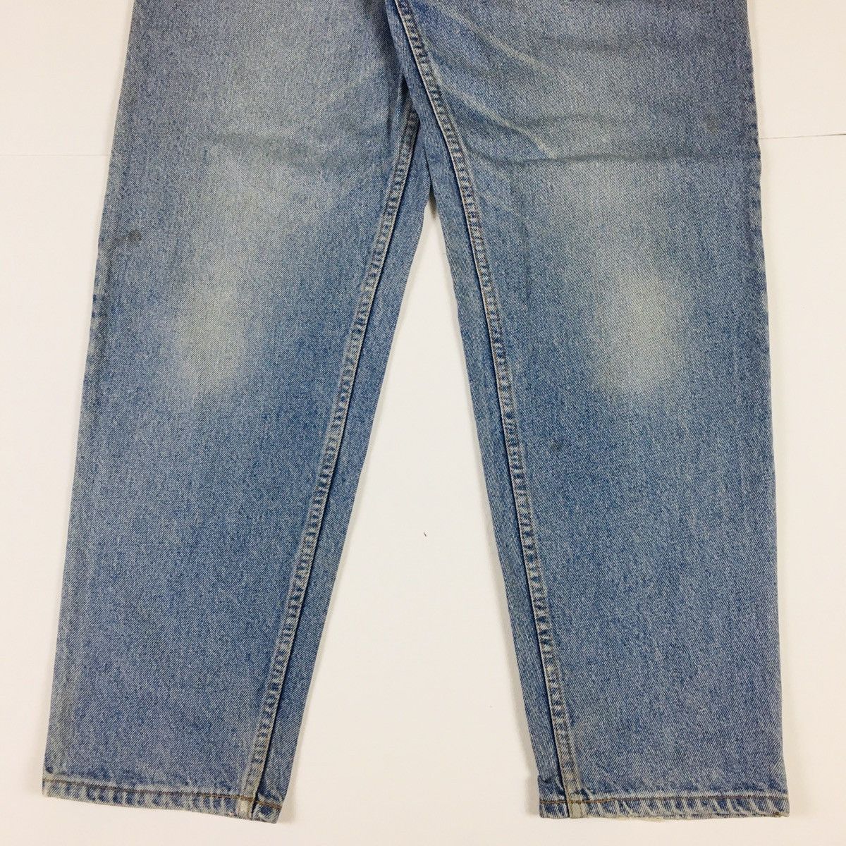 Levi's Vintage Clothing Vintage 80s Levi’s Button Stamp Number 1 Black Tab Canada Size US 34 / EU 50 - 2 Thumbnail