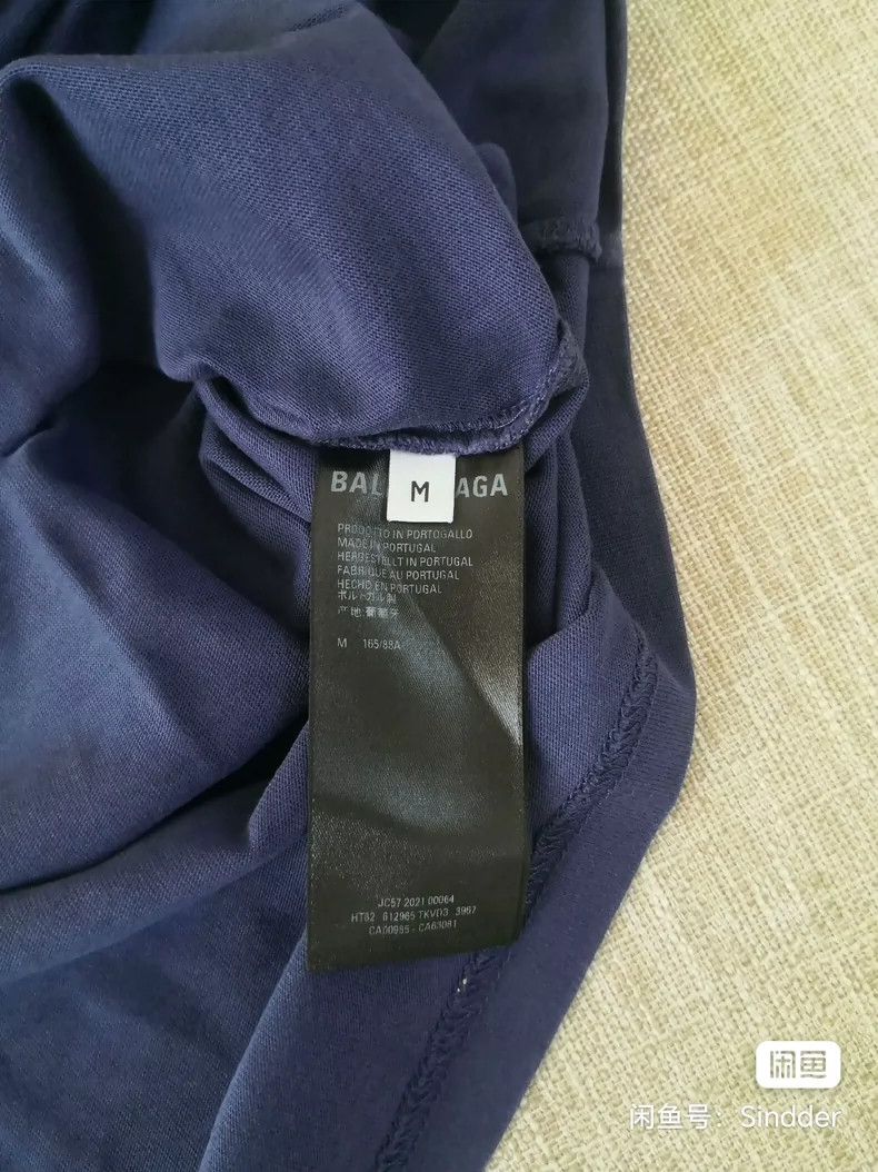 Balenciaga Balenciaga Short - sleeved t - shirt Size US XS / EU 42 / 0 - 4 Thumbnail