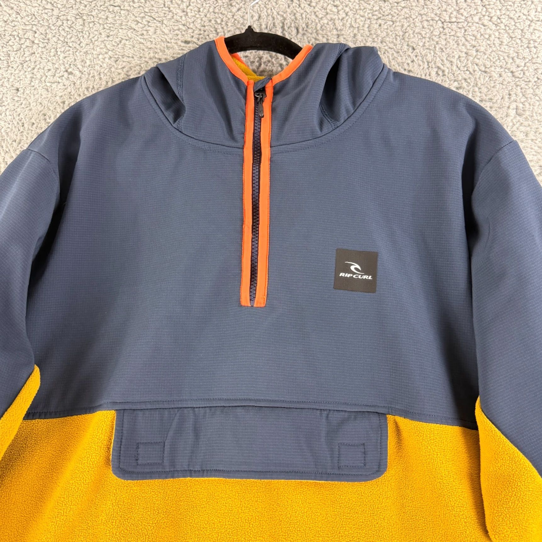 Rip Curl Rip Curl Hike Anti Series Pullover Sweater Mens Large Blue Yellow Long Sleeve Size US L / EU 52-54 / 3 - 2 Thumbnail